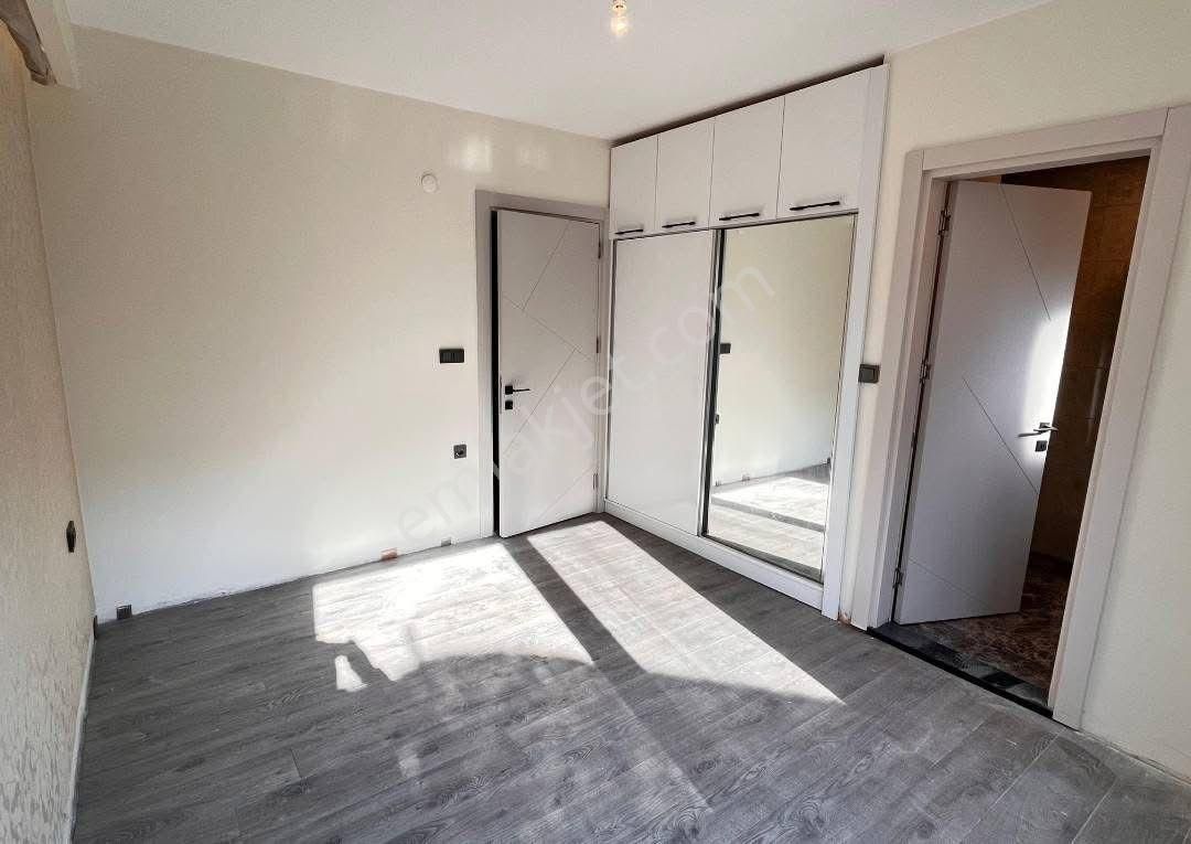 Deniz Manzaralı Ortak Havuzlu Ebeyn Banyolu 2+1daire - Görsel 3