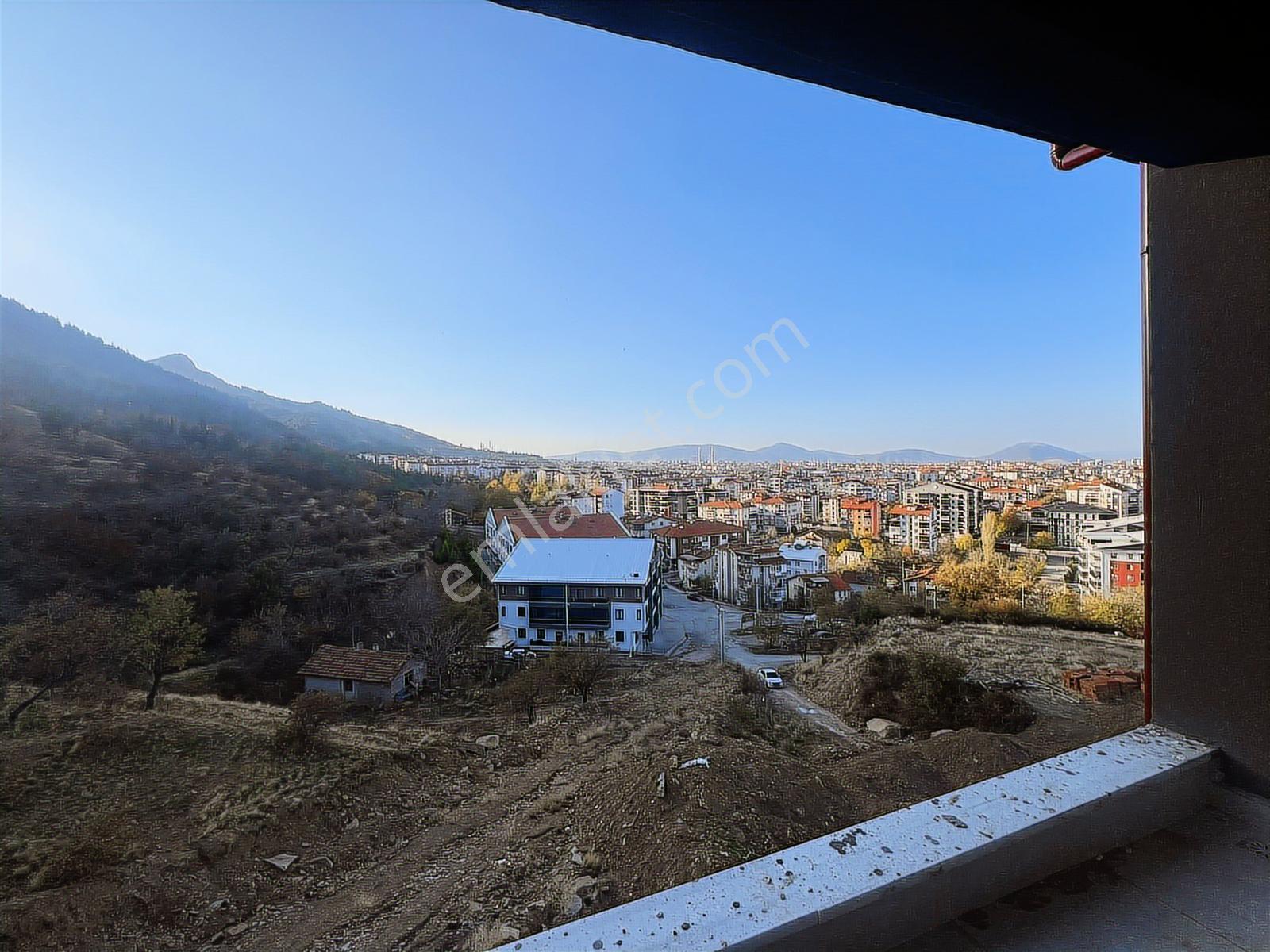 Şehrin Terasında Satılık 2+1 Manzaralı Daire - Görsel 13