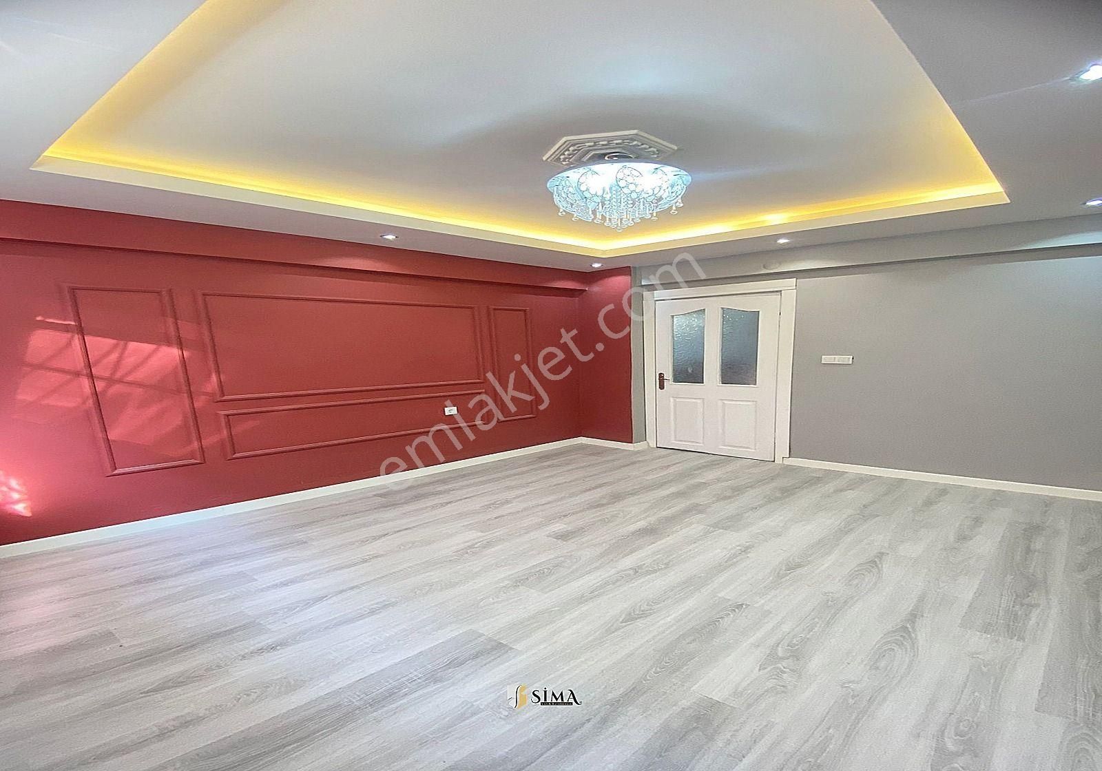 Ana Caddeye Yakın Cam Seviyesi Yüksek 2+1 Masrafsız Satılık Daire