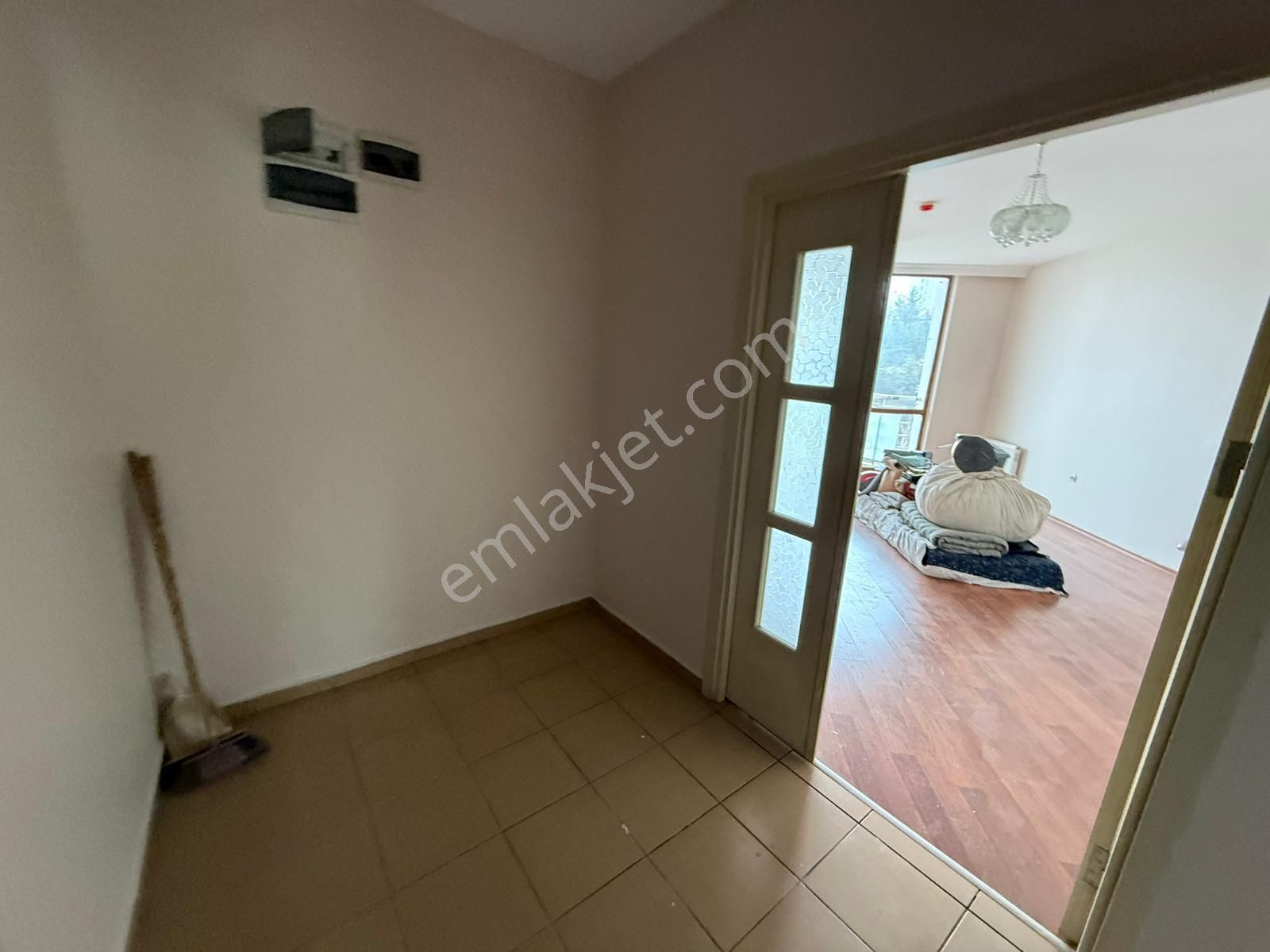 Vatan'da Toki'de 7.ara Katta Full Manzaralı Ferah Yapılı Masrafsız Çift Asansörlü Kupon Daire - Görsel 7