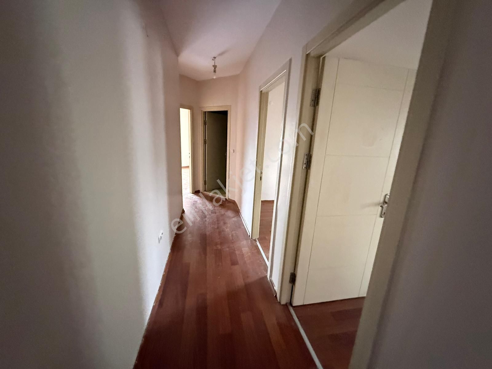 Vatan'da Toki'de 7.ara Katta Full Manzaralı Ferah Yapılı Masrafsız Çift Asansörlü Kupon Daire - Görsel 17