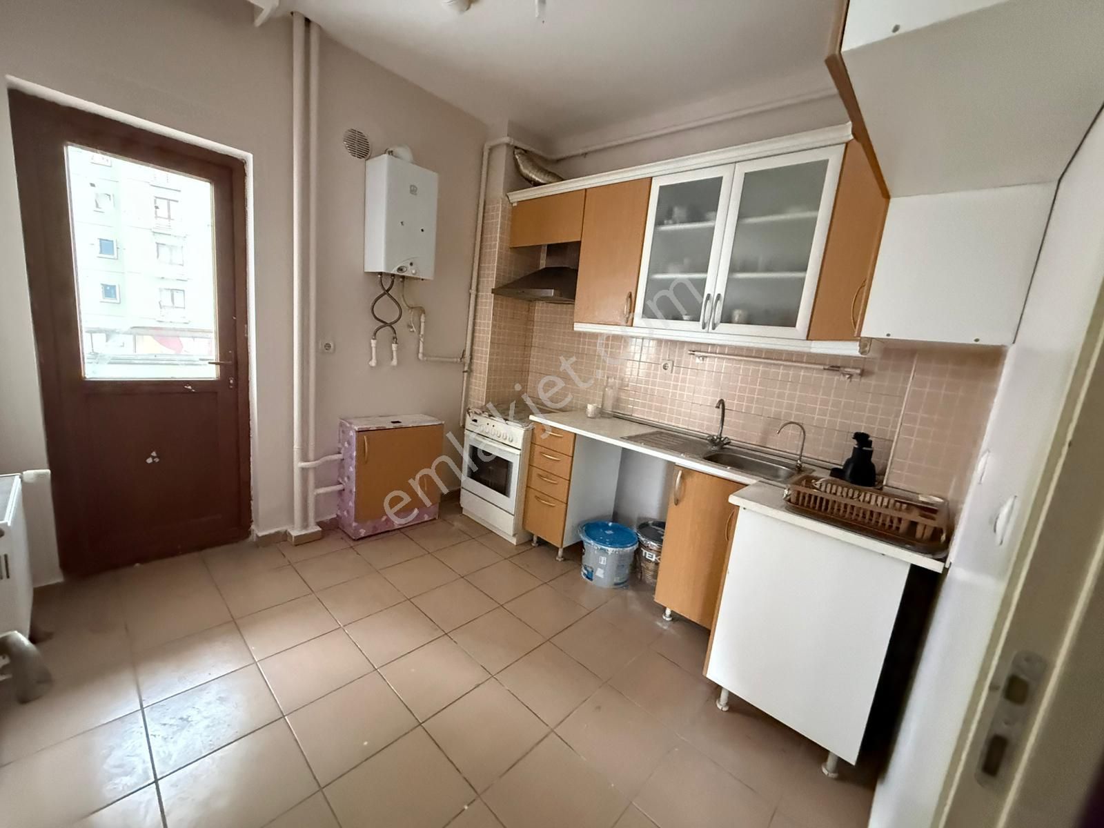 Vatan'da Toki'de 7.ara Katta Full Manzaralı Ferah Yapılı Masrafsız Çift Asansörlü Kupon Daire - Görsel 3