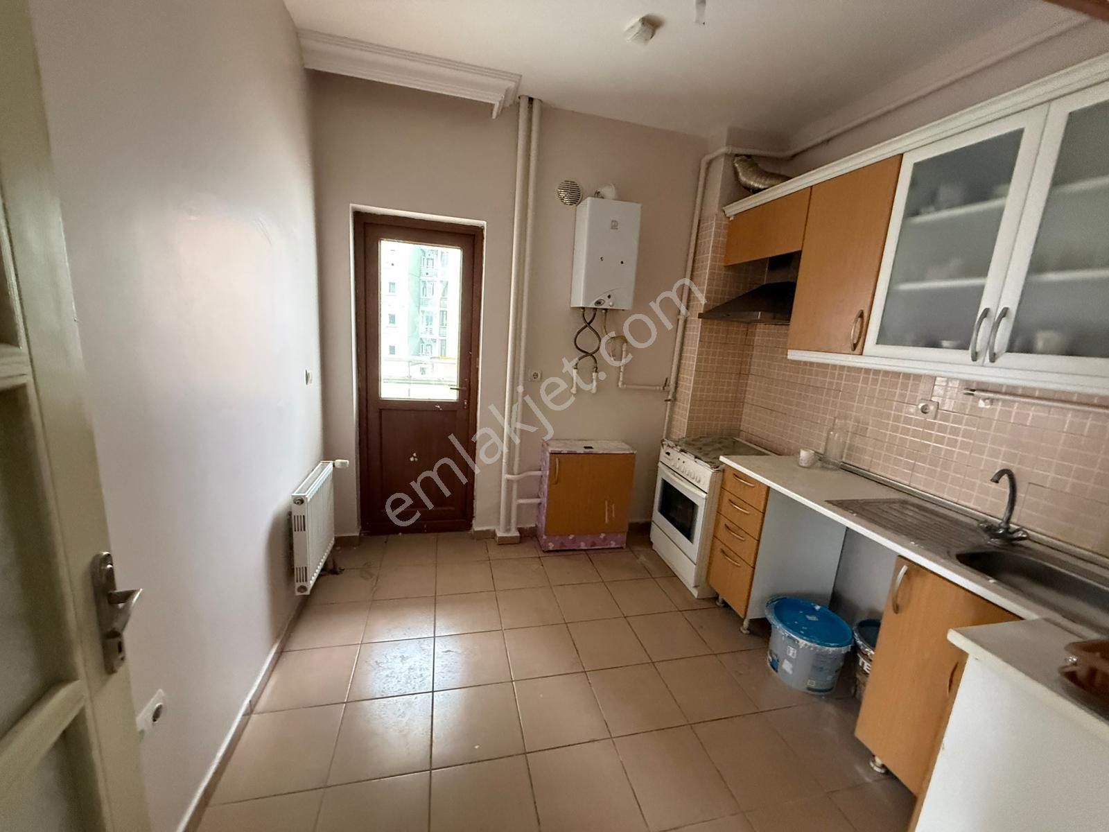 Vatan'da Toki'de 7.ara Katta Full Manzaralı Ferah Yapılı Masrafsız Çift Asansörlü Kupon Daire - Görsel 2