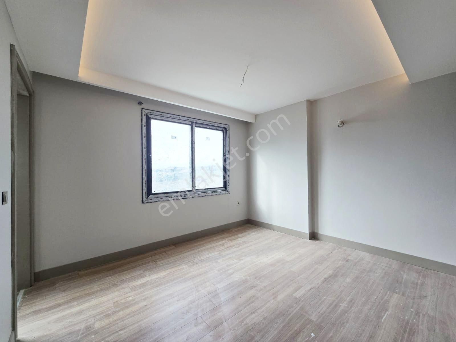 Sosyal Aktiviteli Site İçi K.mutfaklı Akıllı Ev Sistemli Göl Manzaralı Dublex Daire - Görsel 15