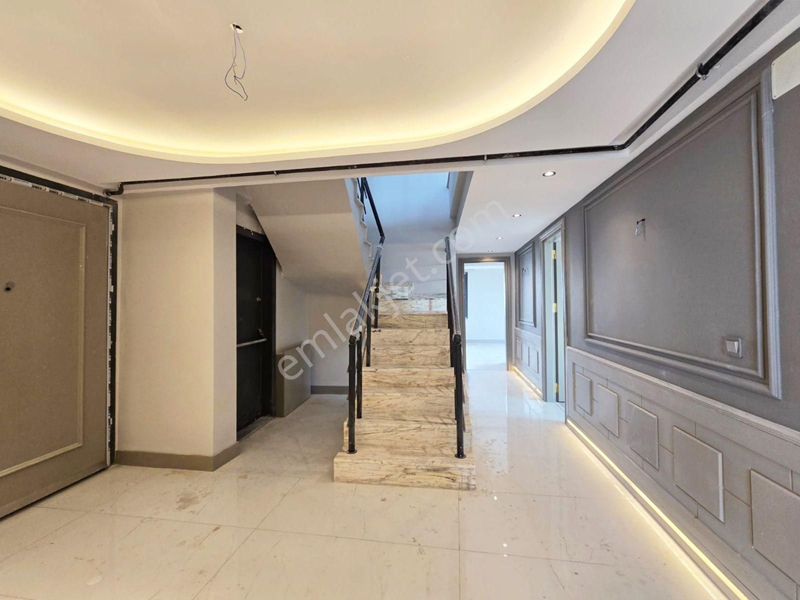 Sosyal Aktiviteli Site İçi K.mutfaklı Akıllı Ev Sistemli Göl Manzaralı Dublex Daire - Görsel 34