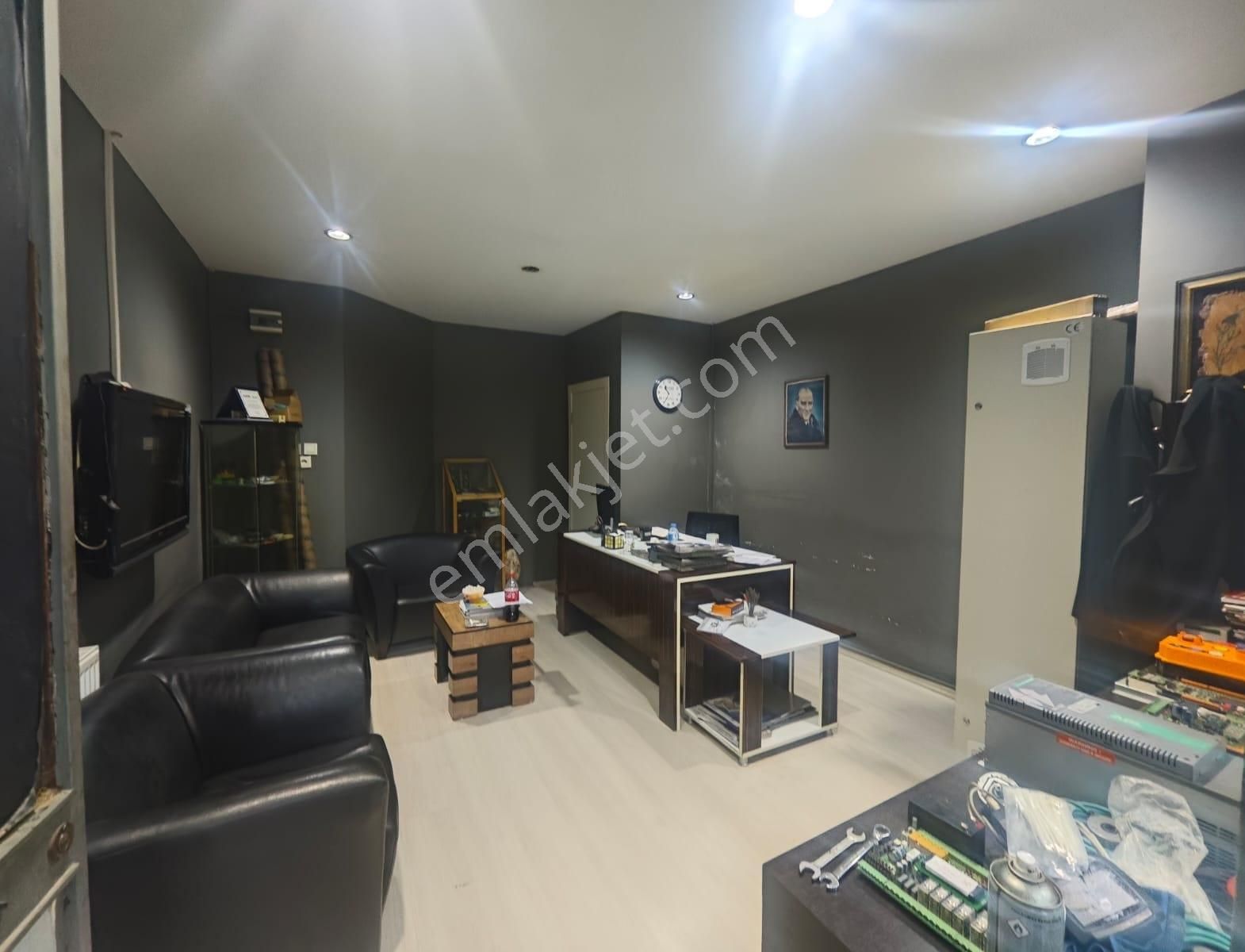 Ataşehir İçerenköy Mahallesi' Nde Satılık (21 M2) Dükkan - Görsel 9