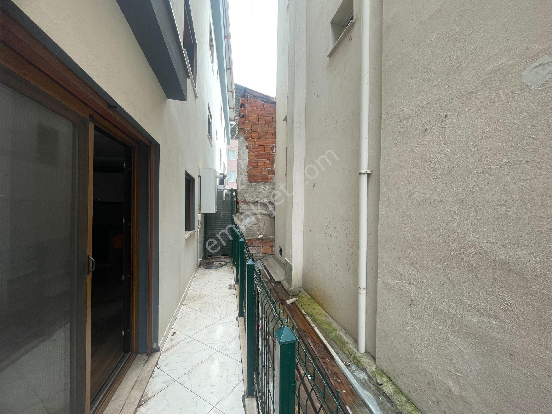 Çiğli Anadolu Caddesi'ne,izban'a Yakın Konumlu 2+1 Kiralık Daire - Görsel 24