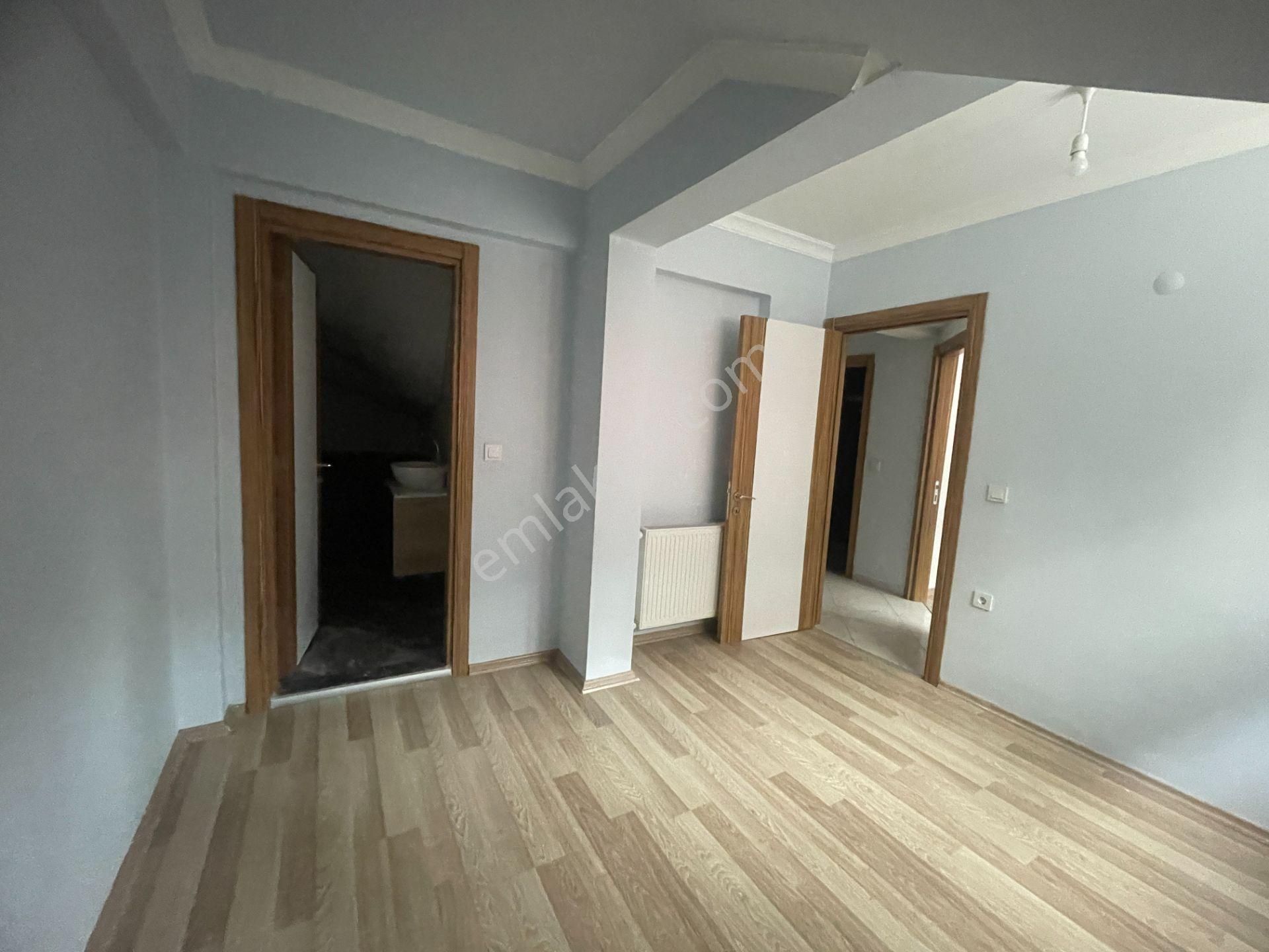 Çiğli Anadolu Caddesi'ne,izban'a Yakın Konumlu 2+1 Kiralık Daire - Görsel 22