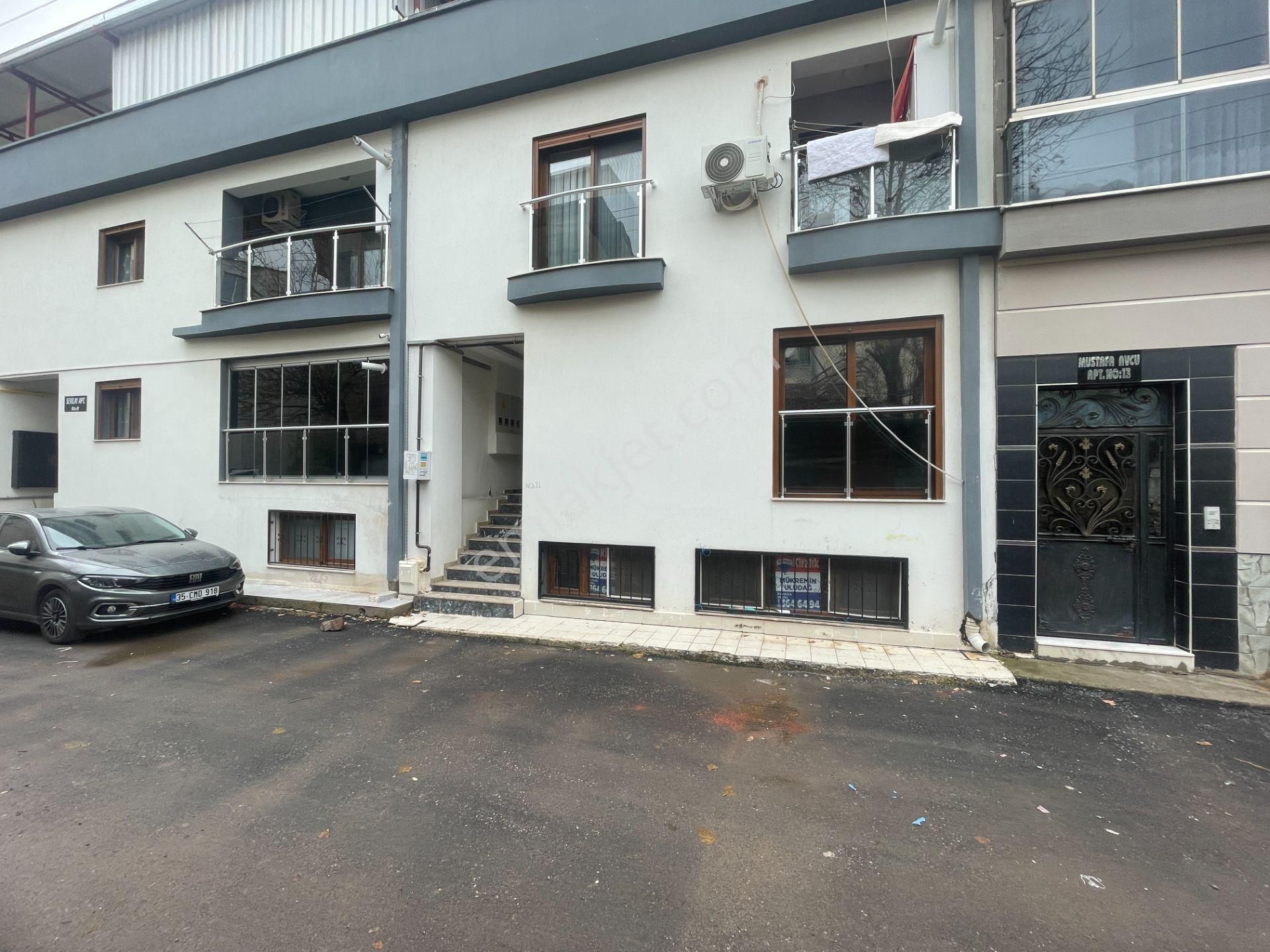 Çiğli Anadolu Caddesi'ne,izban'a Yakın Konumlu 2+1 Kiralık Daire