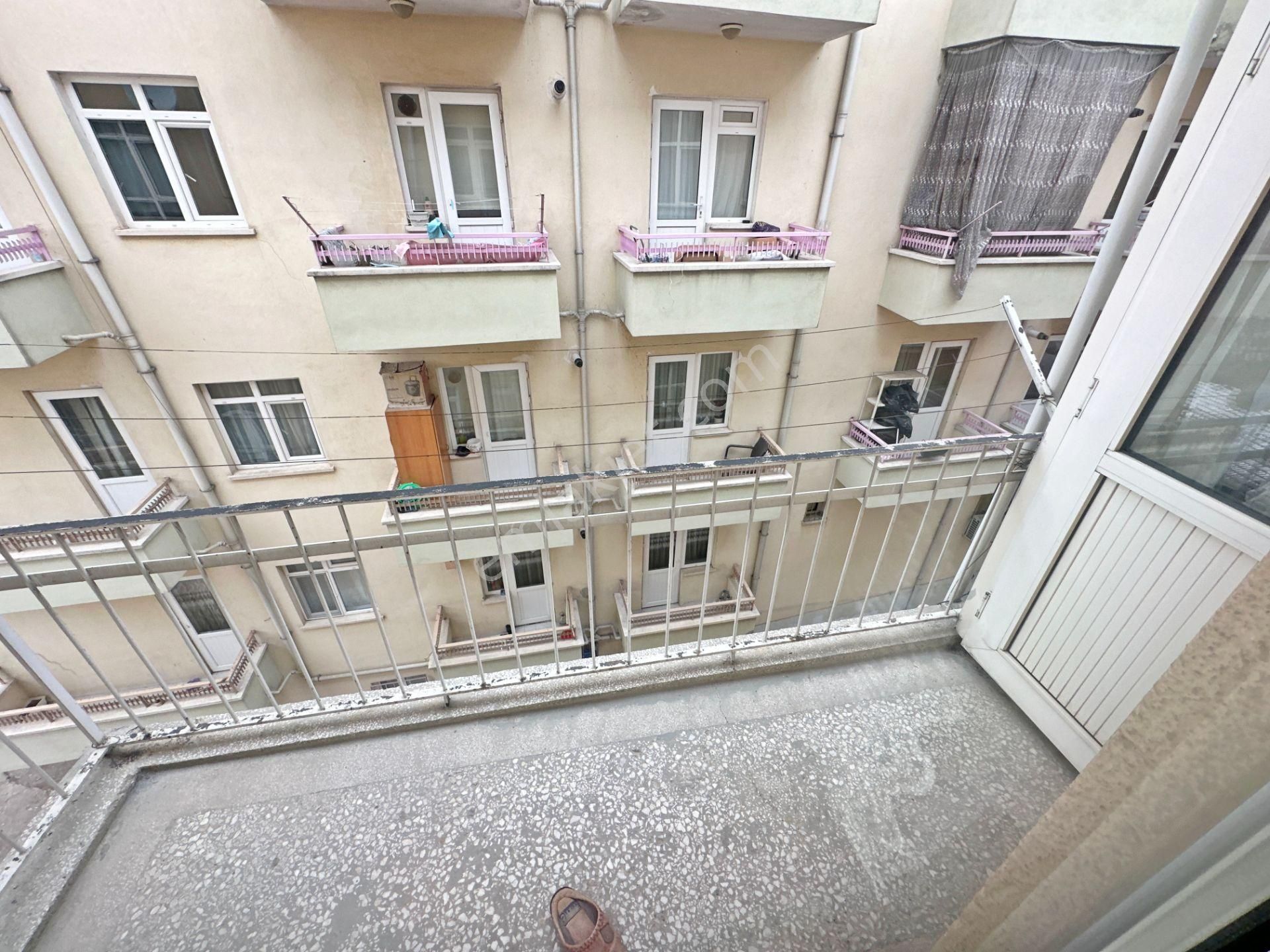 Aşağı Eğlence Mahallesi Atadan Caddesinde Satılık 2.kat Ankara Manzaralı Salona 1 Oda Bağımlı - Görsel 35