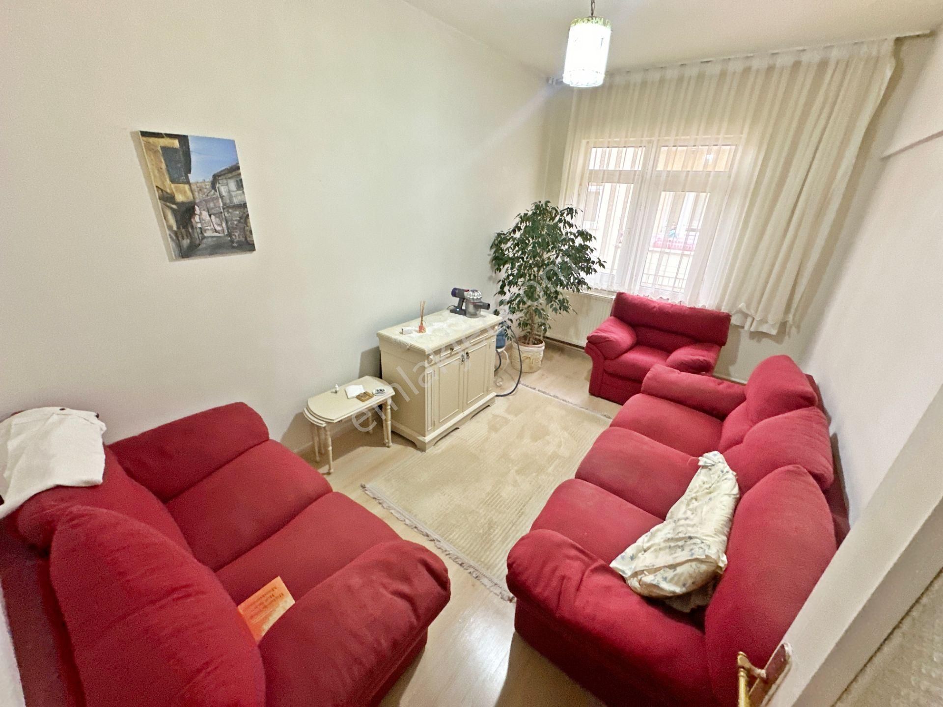 Aşağı Eğlence Mahallesi Atadan Caddesinde Satılık 2.kat Ankara Manzaralı Salona 1 Oda Bağımlı - Görsel 23