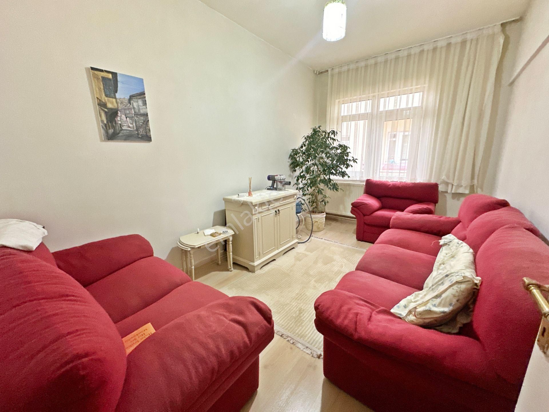 Aşağı Eğlence Mahallesi Atadan Caddesinde Satılık 2.kat Ankara Manzaralı Salona 1 Oda Bağımlı - Görsel 22
