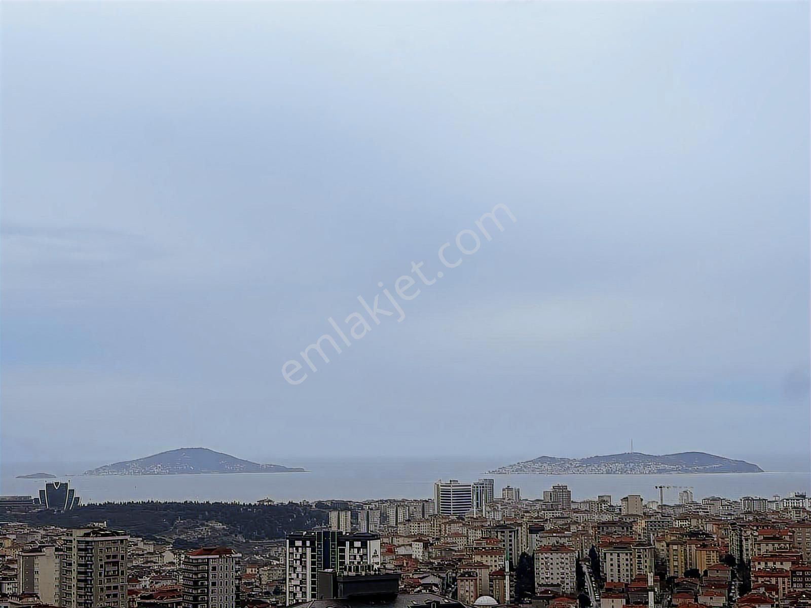Ataşehir Brandium' Da Muhteşem Adalar Deniz Manzaralı 6+1 Ofis
