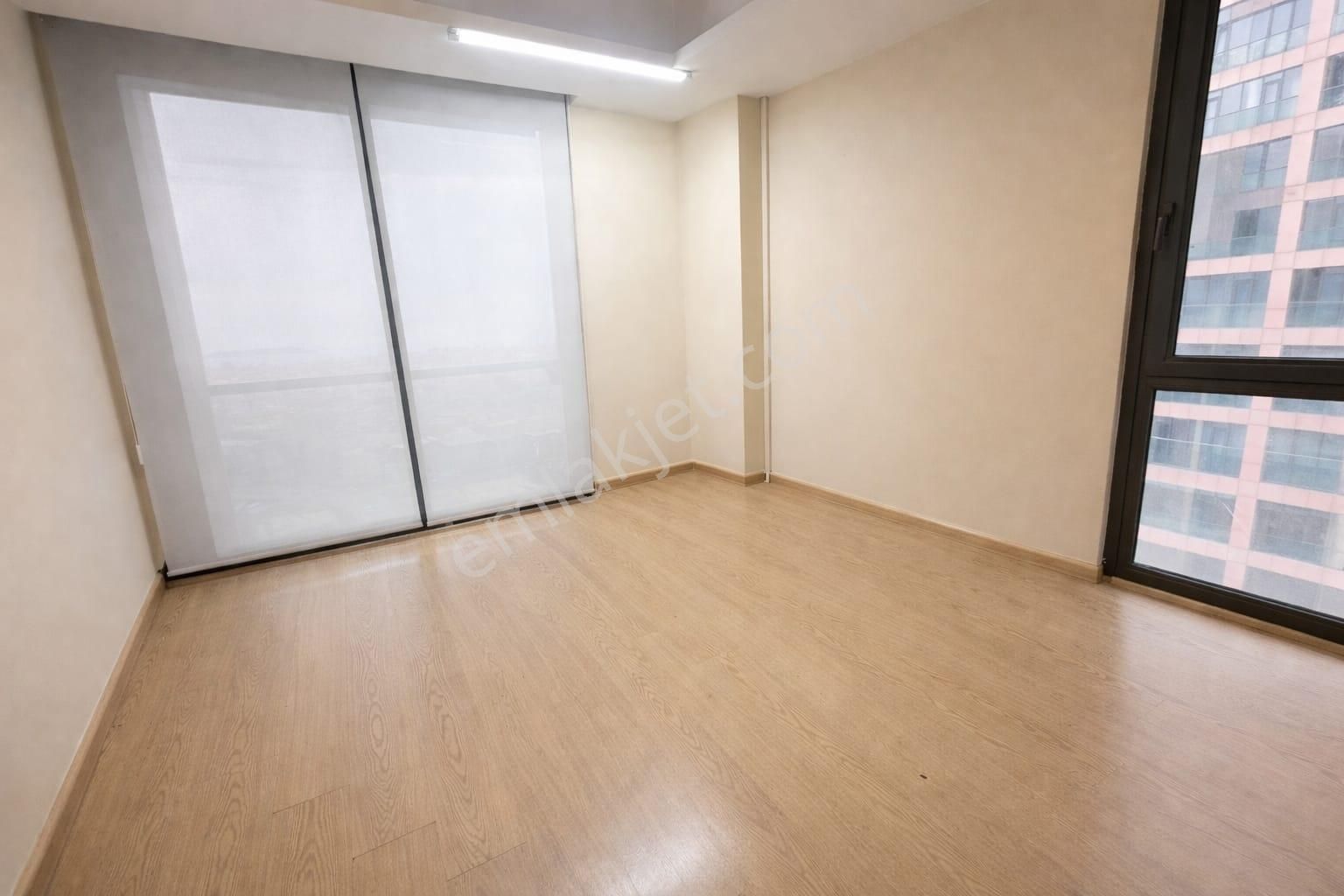 Ataşehir Brandium' Da Muhteşem Adalar Deniz Manzaralı 6+1 Ofis - Görsel 10