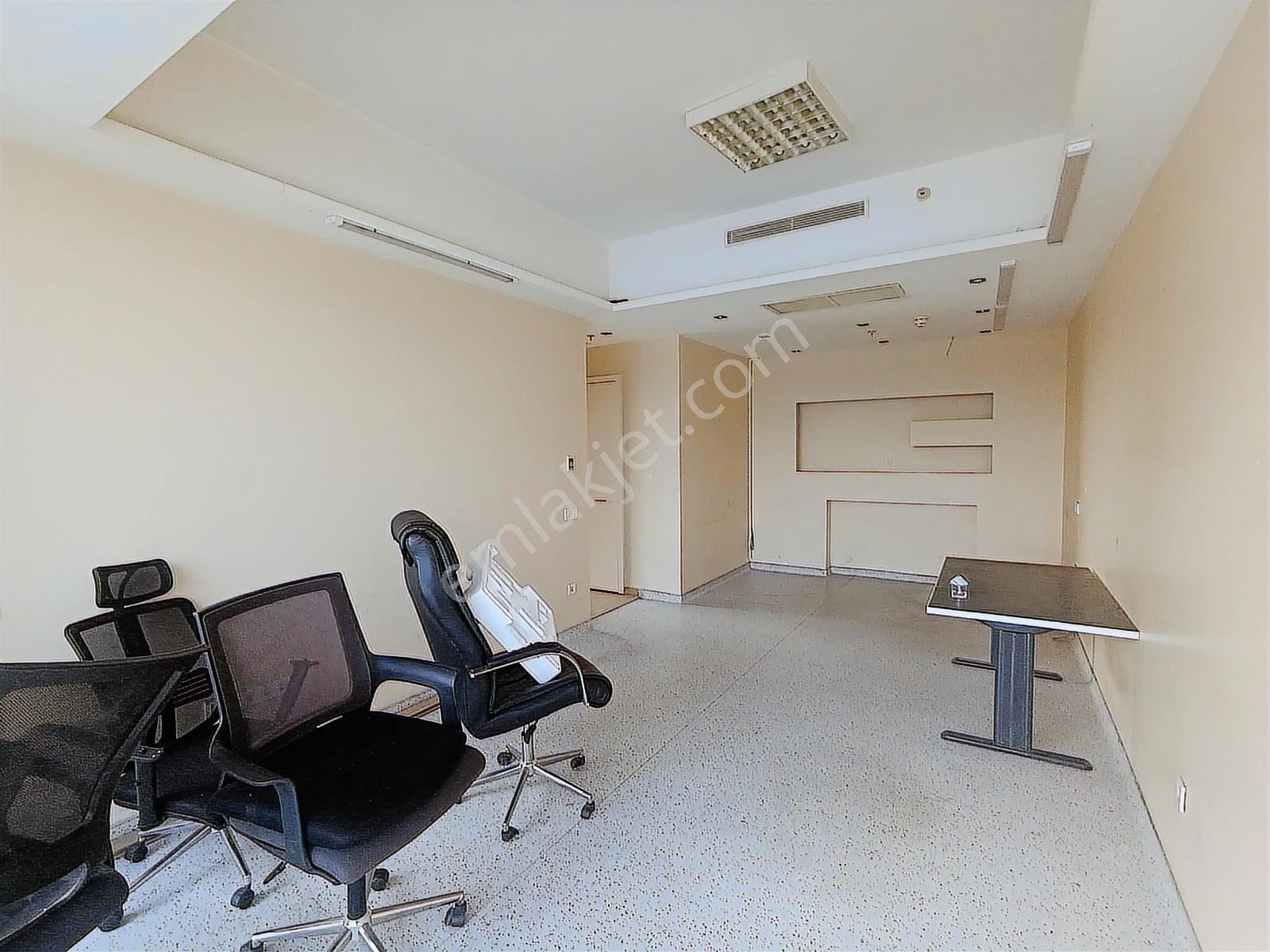 Ataşehir Brandium' Da Muhteşem Adalar Deniz Manzaralı 6+1 Ofis - Görsel 31