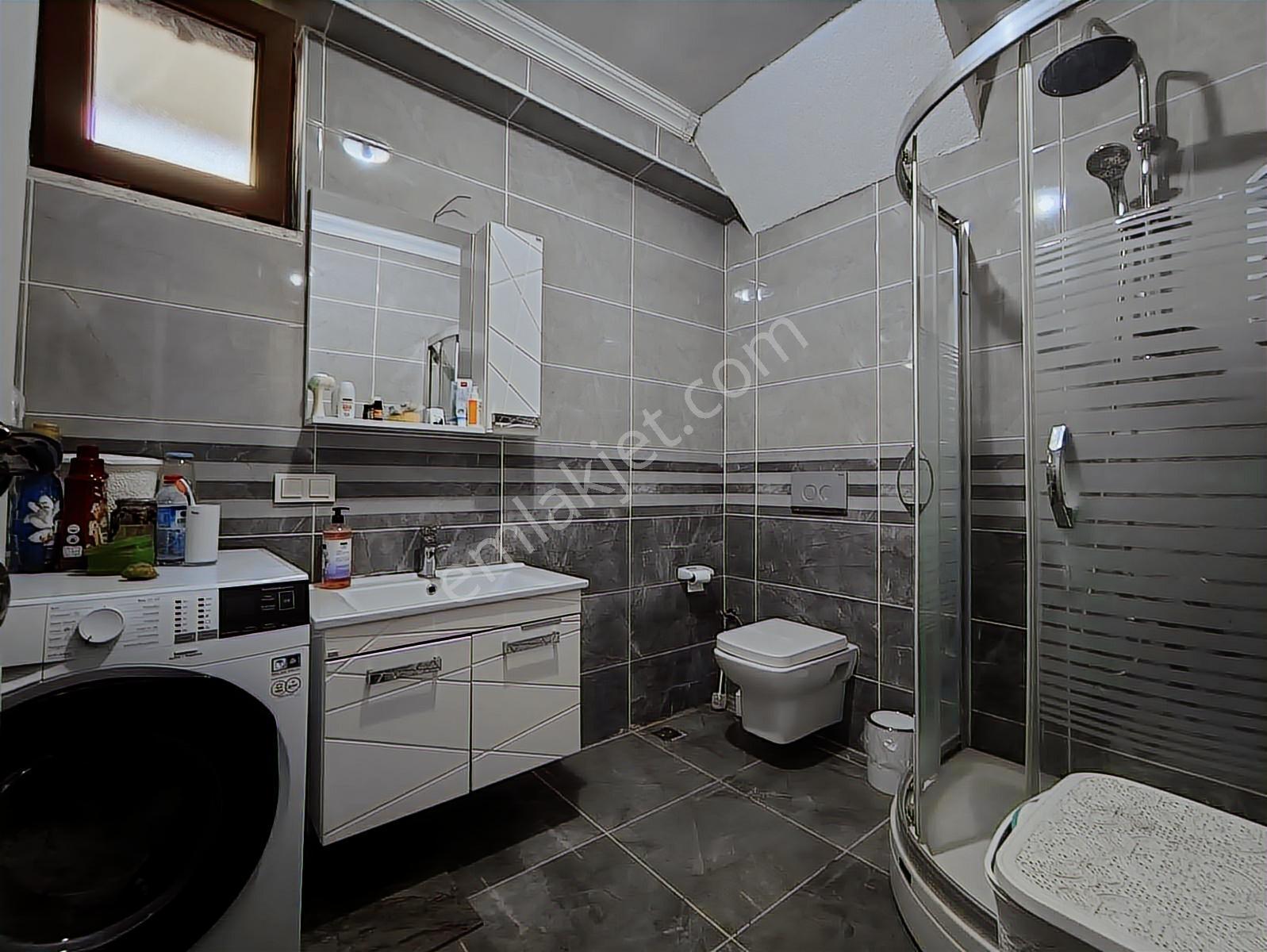 Derince Merkezde Sahibinden Satılık Full Eşyalı 77m2 1+1 Dublex - Görsel 5