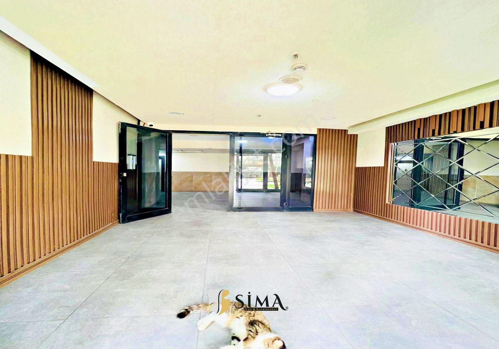 Cadde Üzeri Site İçerinde Yüksek Kira Getirili Satılık Daire - Görsel 3