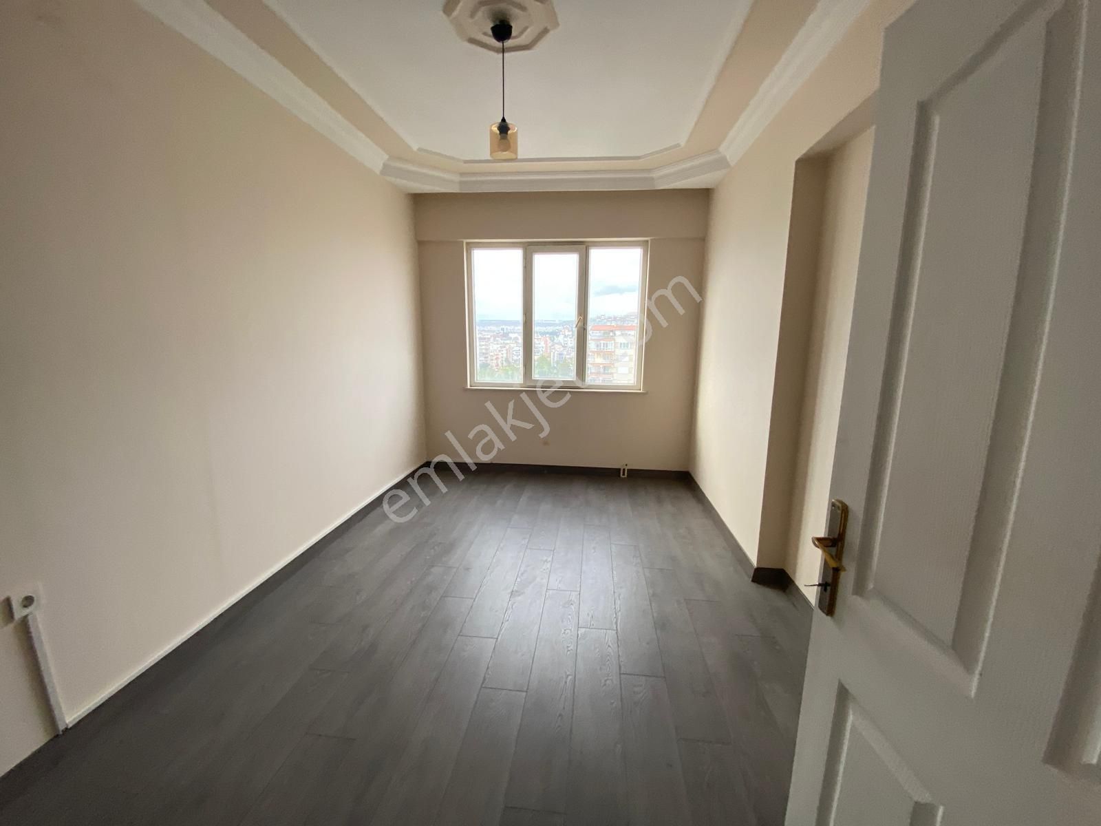 Adliye Yakını İçi Full Yapılı - Görsel 10