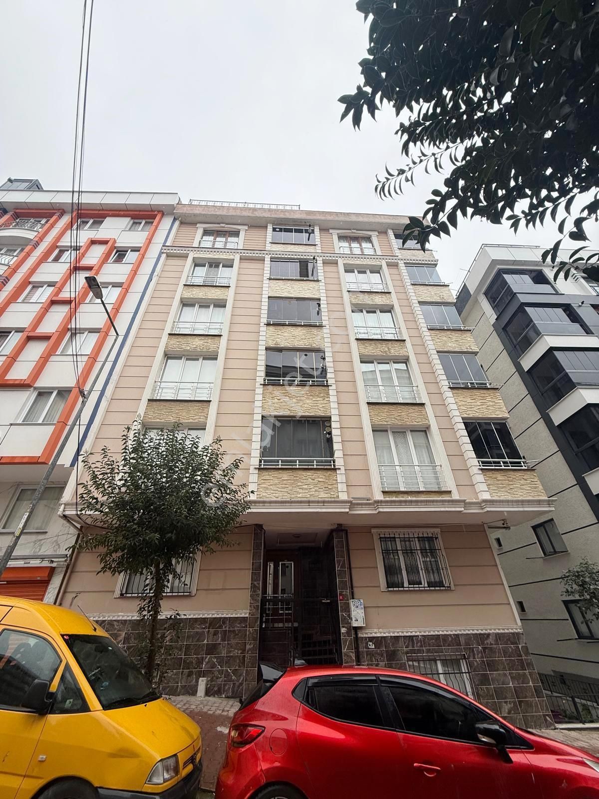 Fatih Emlak Tan Şirinevlerde Süper Manzaralı Dublex