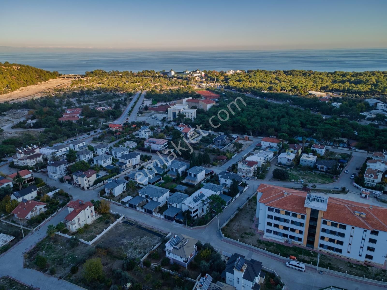 Göynük'te Müstakil Havuzlu, 484 M² Arsa İçinde, 230 M² Villa - Görsel 14