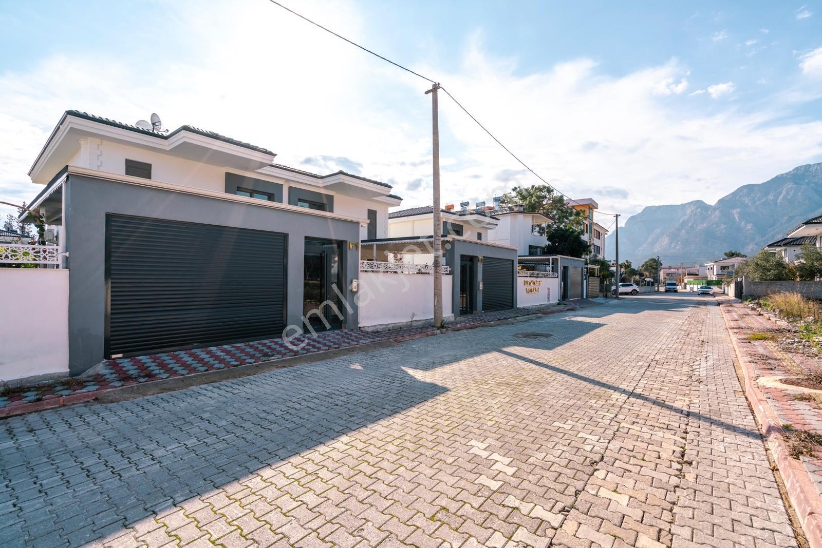 Kemer Göynük'te Satılık 230 M² Müstakil Villa 484 M² Arsalı - Görsel 23