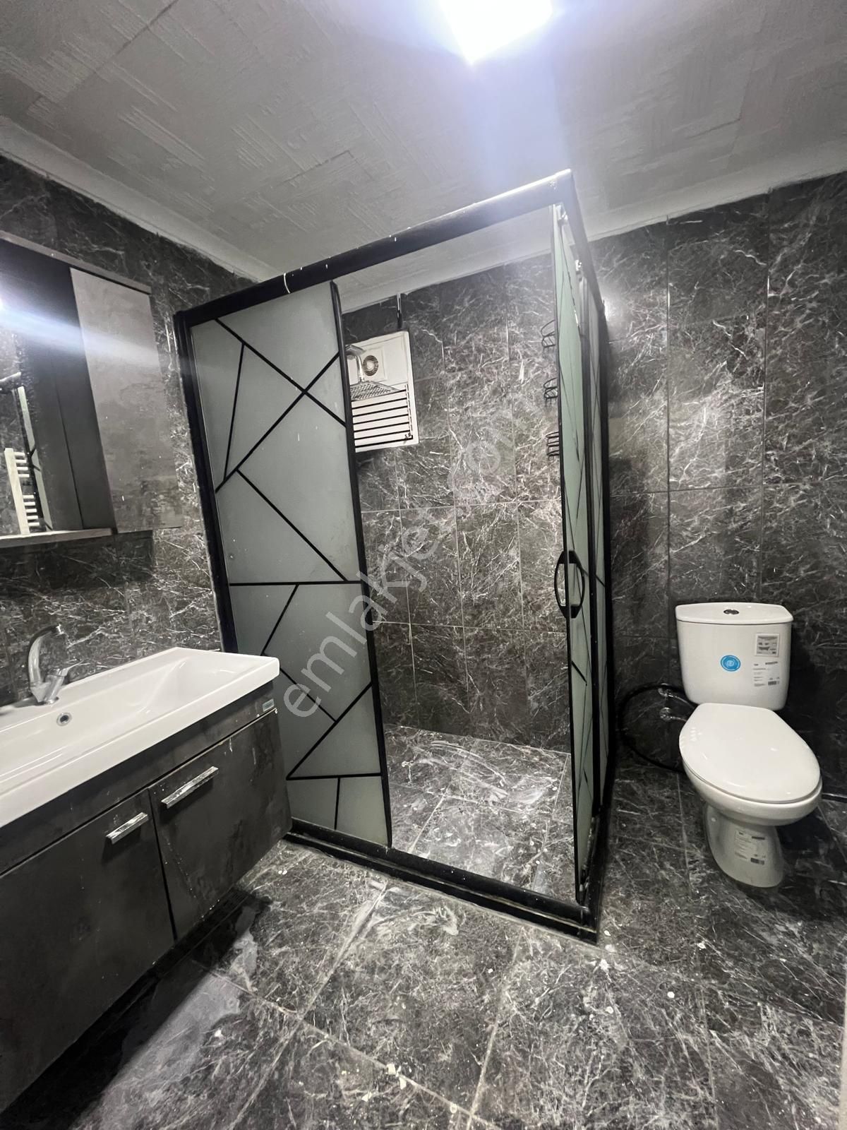 Vatan'da Dutluk Göbeğe Yakın Cepheleri Açık Full Lüx Yapılı 2+1 Bağımsız Fırsat Daire - Görsel 19