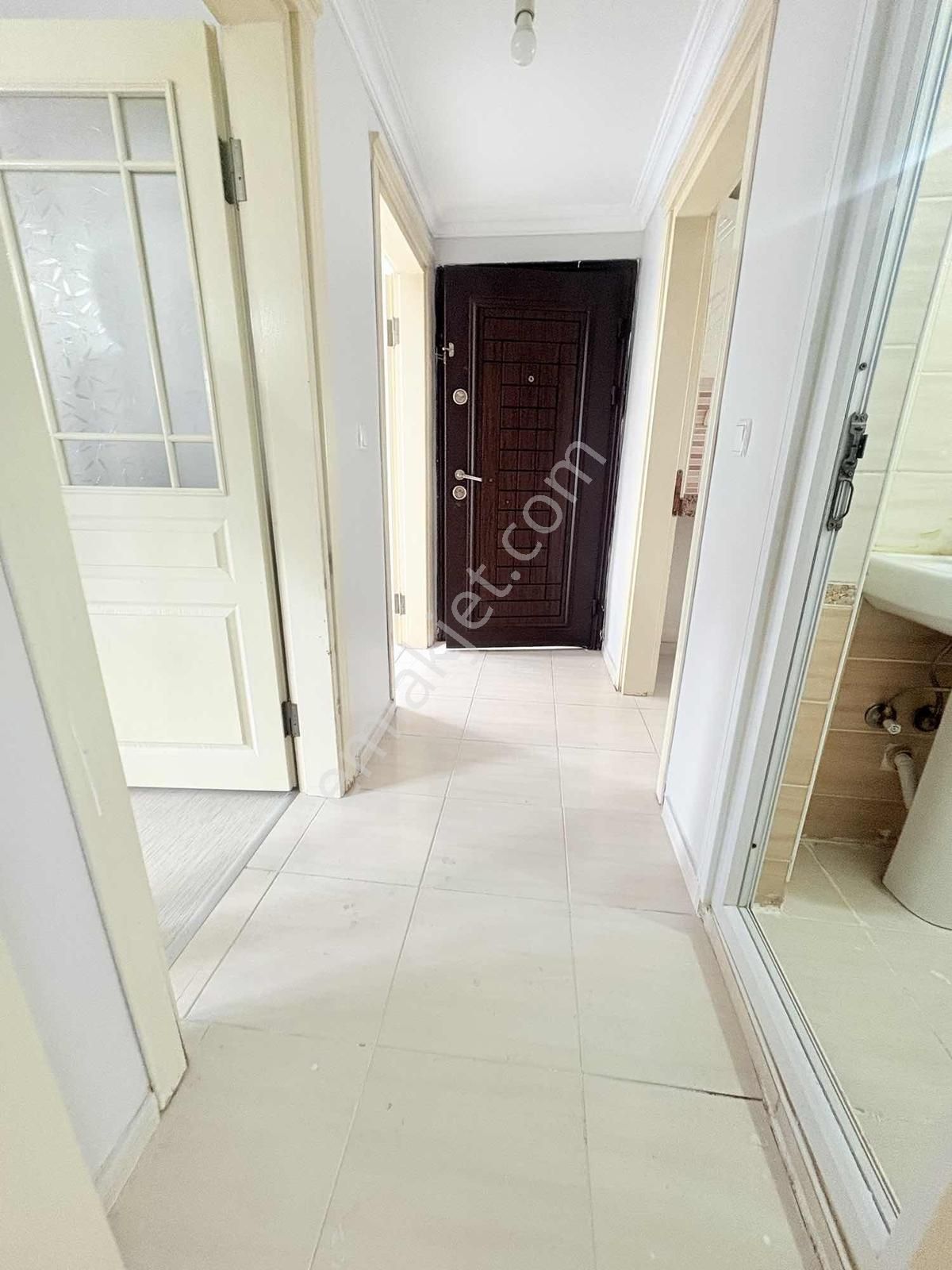 Pusula İnş.tan Cebeci Mah 2+1 10yıllık Çatı Katı Kiralık Daire - Görsel 7