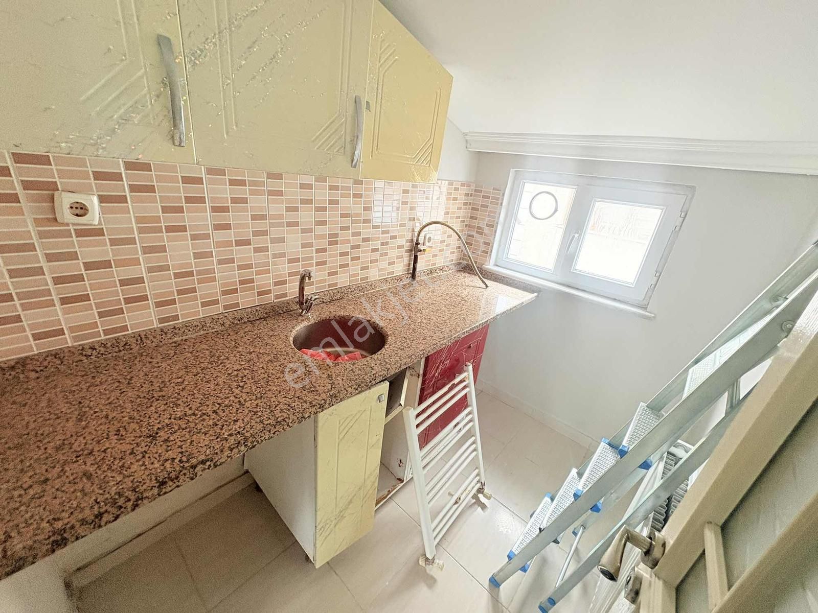 Pusula İnş.tan Cebeci Mah 2+1 10yıllık Çatı Katı Kiralık Daire - Görsel 14