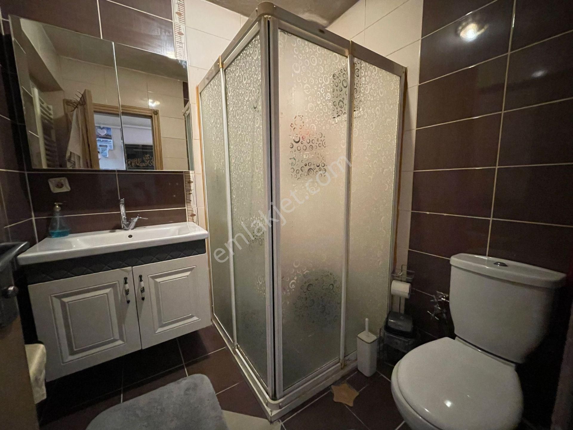 Sym'den Pınarbaşı Mh Kat Konumunda Yapılı Geniş 3+1daire!! - Görsel 24