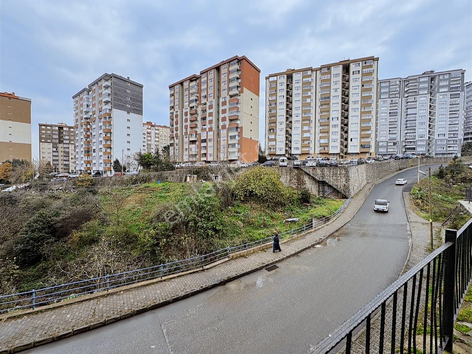 Konaklar Mahallesi'nde Giriş Kat Krediye Uygun ( Son Fiyat )