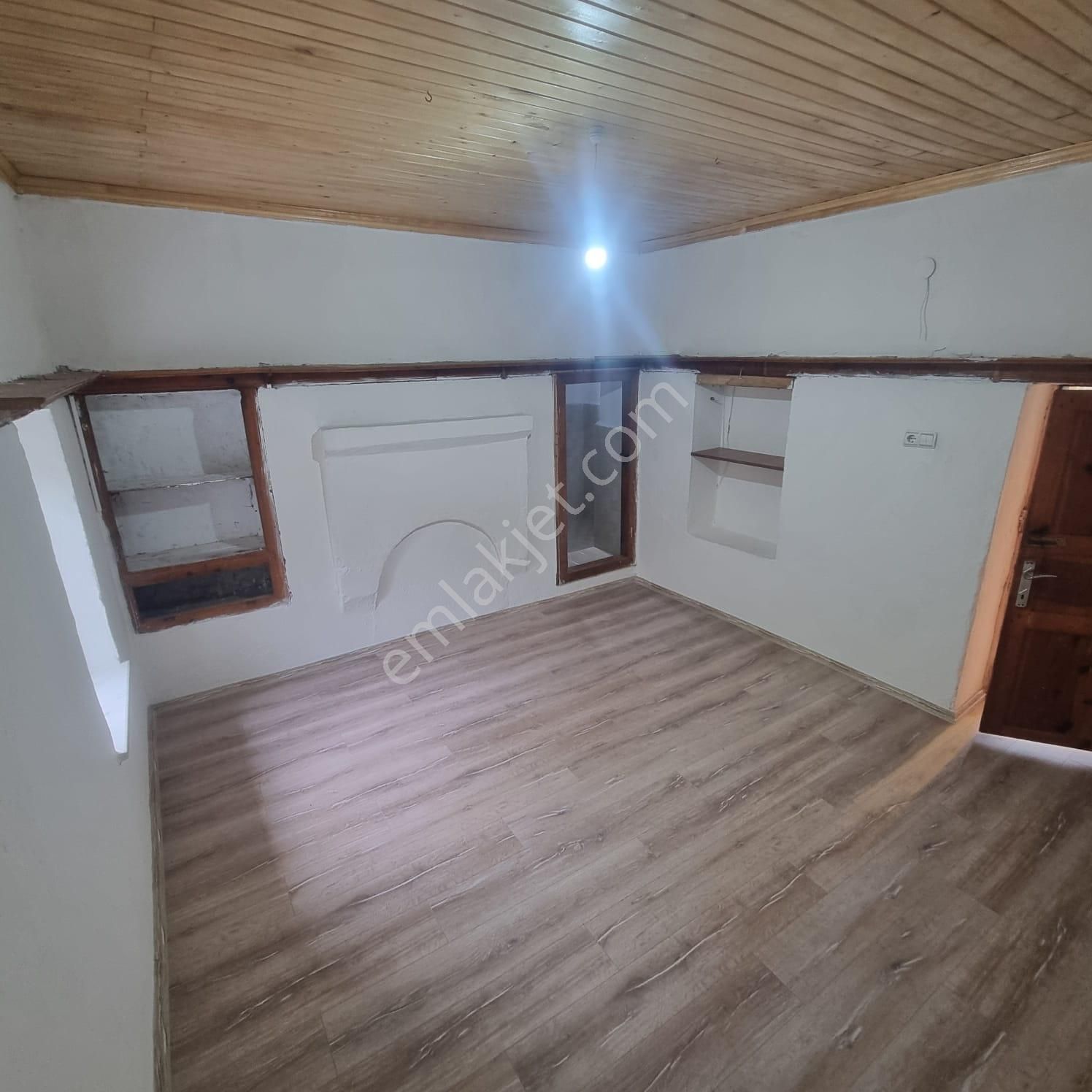 Rota'dan Yeşilköy'de Kiralık 3+1 Müstakil Ev - Görsel 6