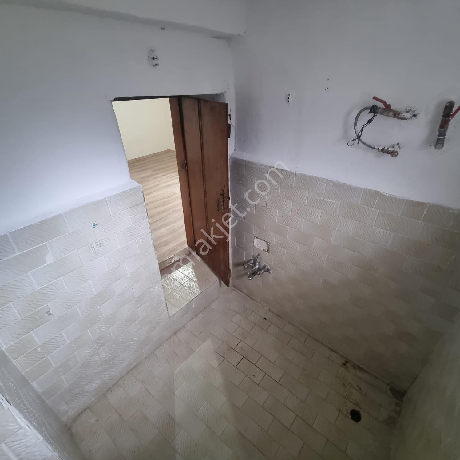 Rota'dan Yeşilköy'de Kiralık 3+1 Müstakil Ev - Görsel 9