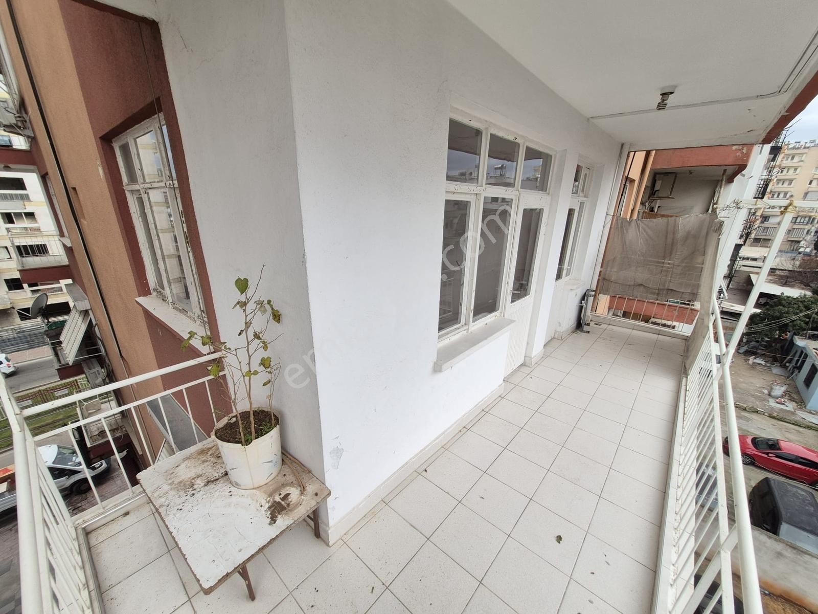 Sedir Mh. Tramvay Yolu Üzerinde 3.kat 2+1 Kiralık Daire - Görsel 19