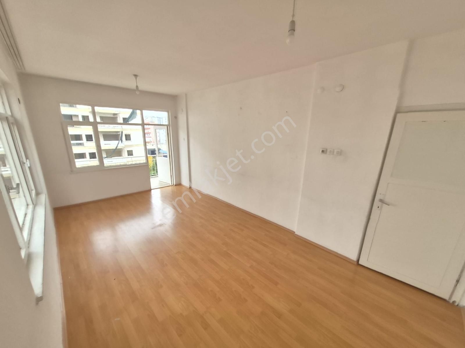 Sedir Mh. Tramvay Yolu Üzerinde 3.kat 2+1 Kiralık Daire - Görsel 13