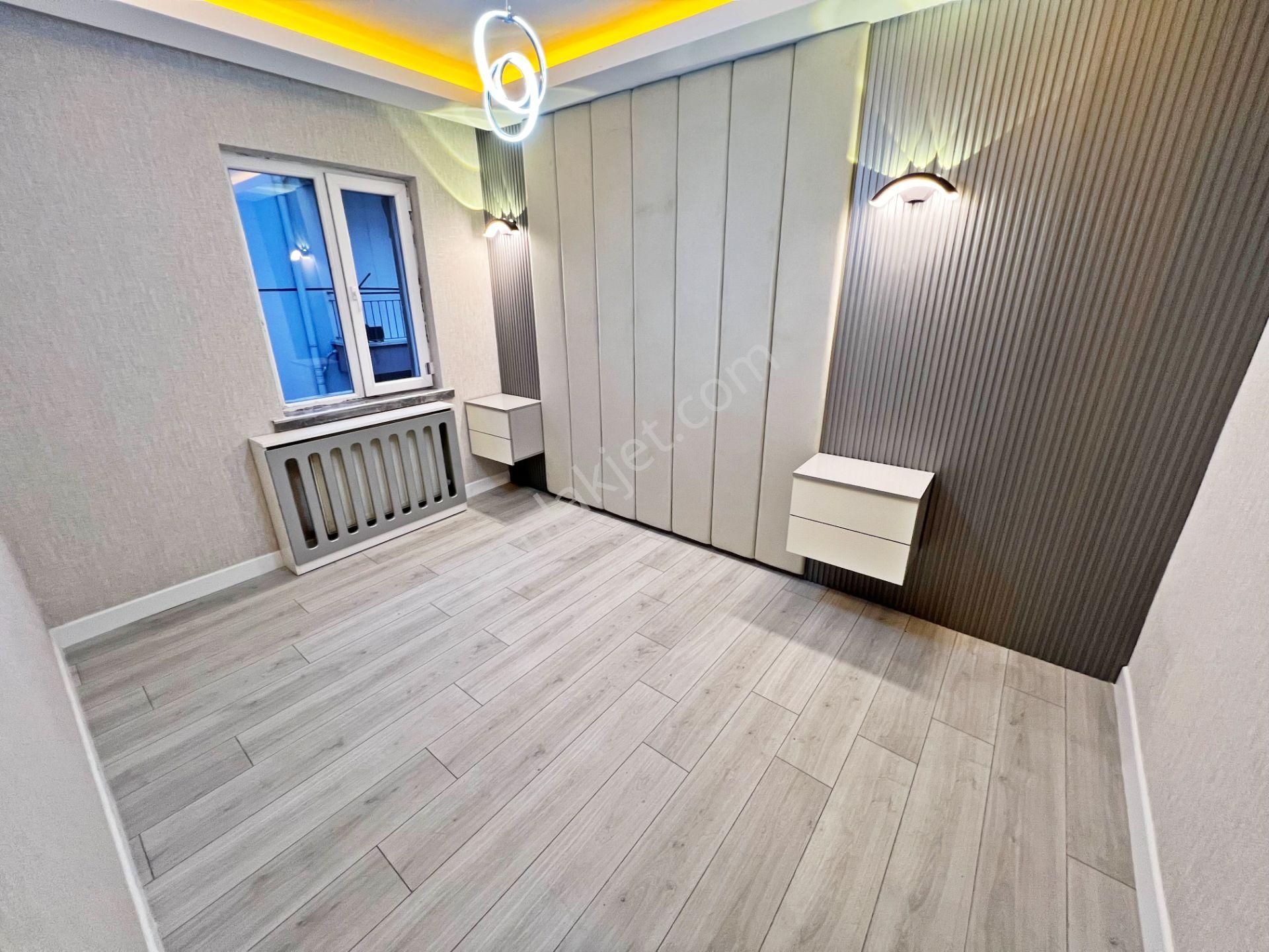 Ayvalı Mah. Etlik Şehir Hastanesi Yakını 1.katta Ön Cephe Süper Lüx Yapılı 3+1 Bağımsız Salon - Görsel 27