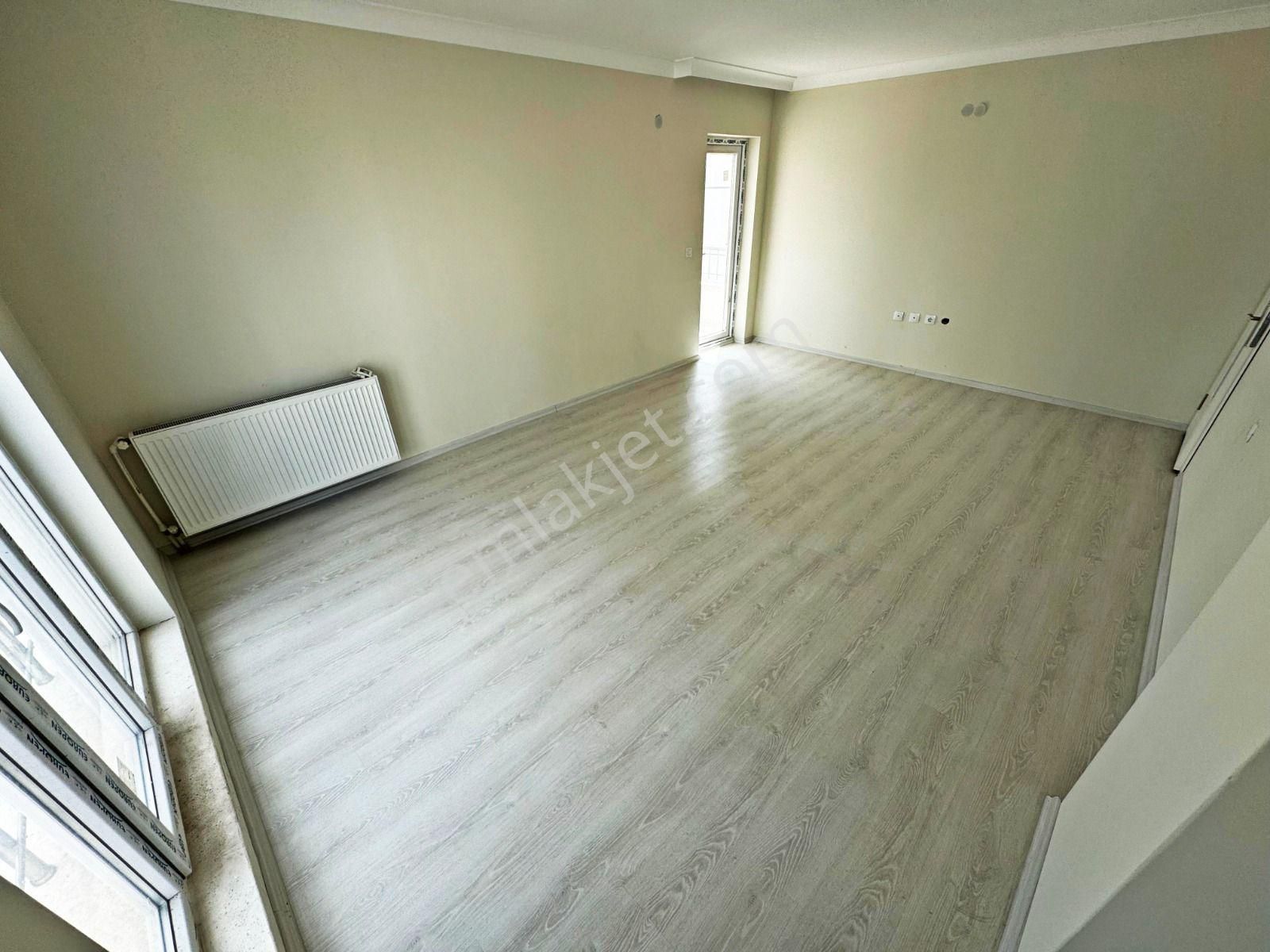 3+1 Katta Hiç Oturulmadı Ebeveyn Banyolu - Görsel 11