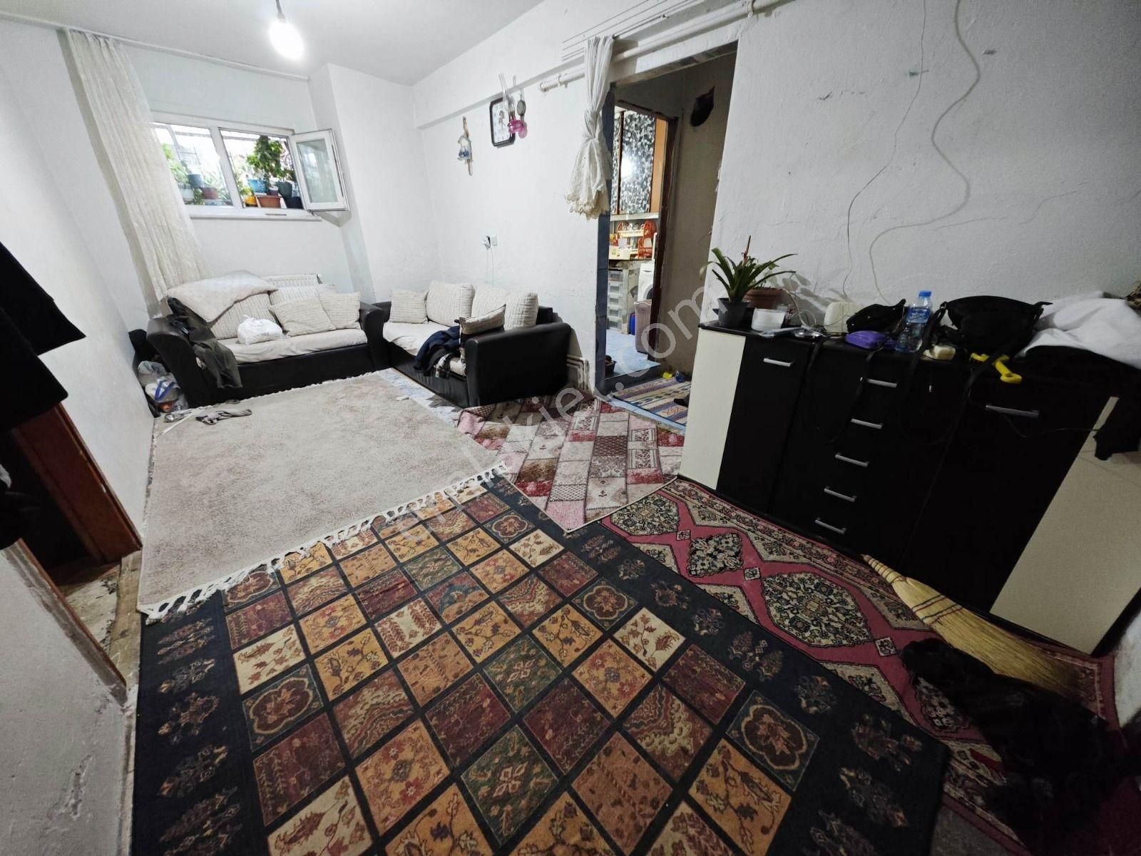 Tutar Da Mevlana Camii Yakını 2+1 Hisseli Bahçe Kat - Görsel 2