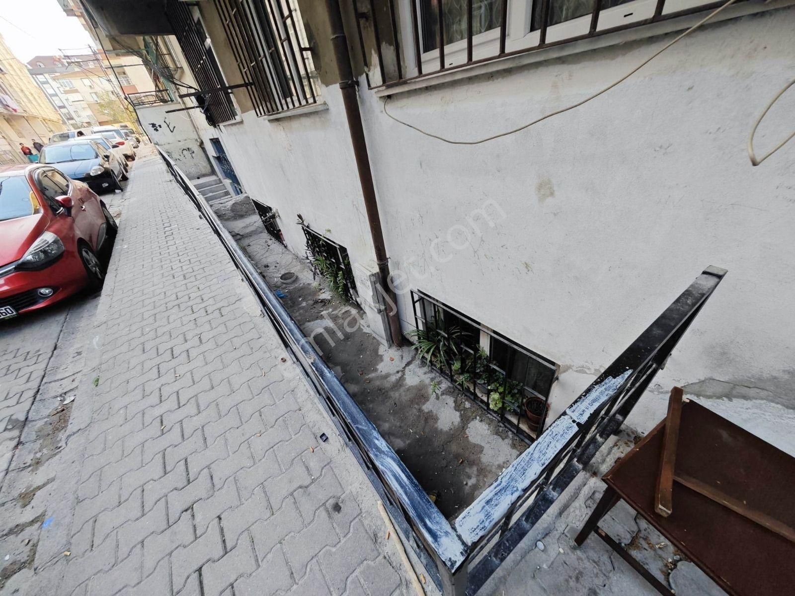 Tutar Da Mevlana Camii Yakını 2+1 Hisseli Bahçe Kat - Görsel 8