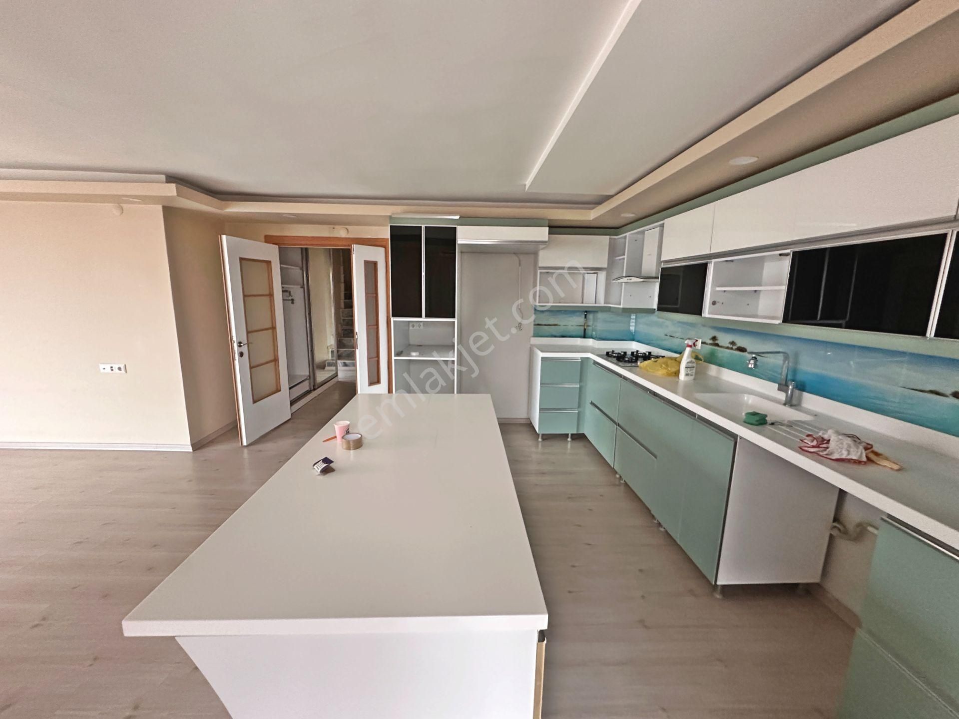 Çağlayan Düzlükte Full Yapılı Asansörlü 5+1 Kiralık Dublex