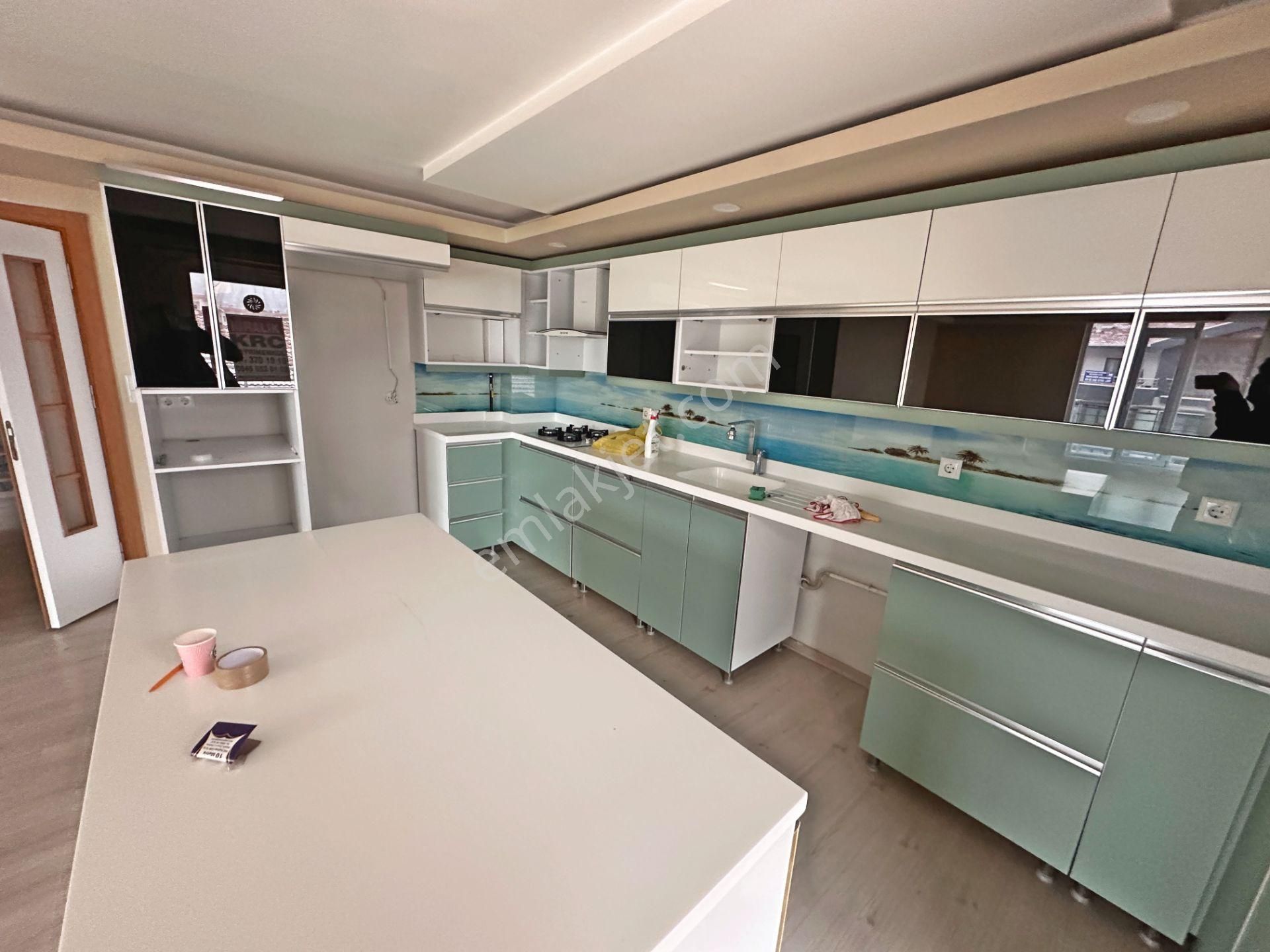 Çağlayan Düzlükte Full Yapılı Asansörlü 5+1 Kiralık Dublex - Görsel 2