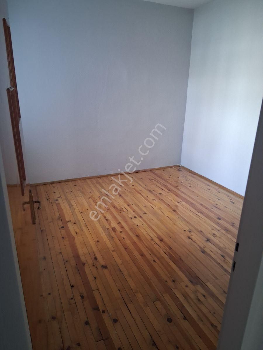 Bosna Hersek Mah Satılık Ara Kat Daire - Görsel 12