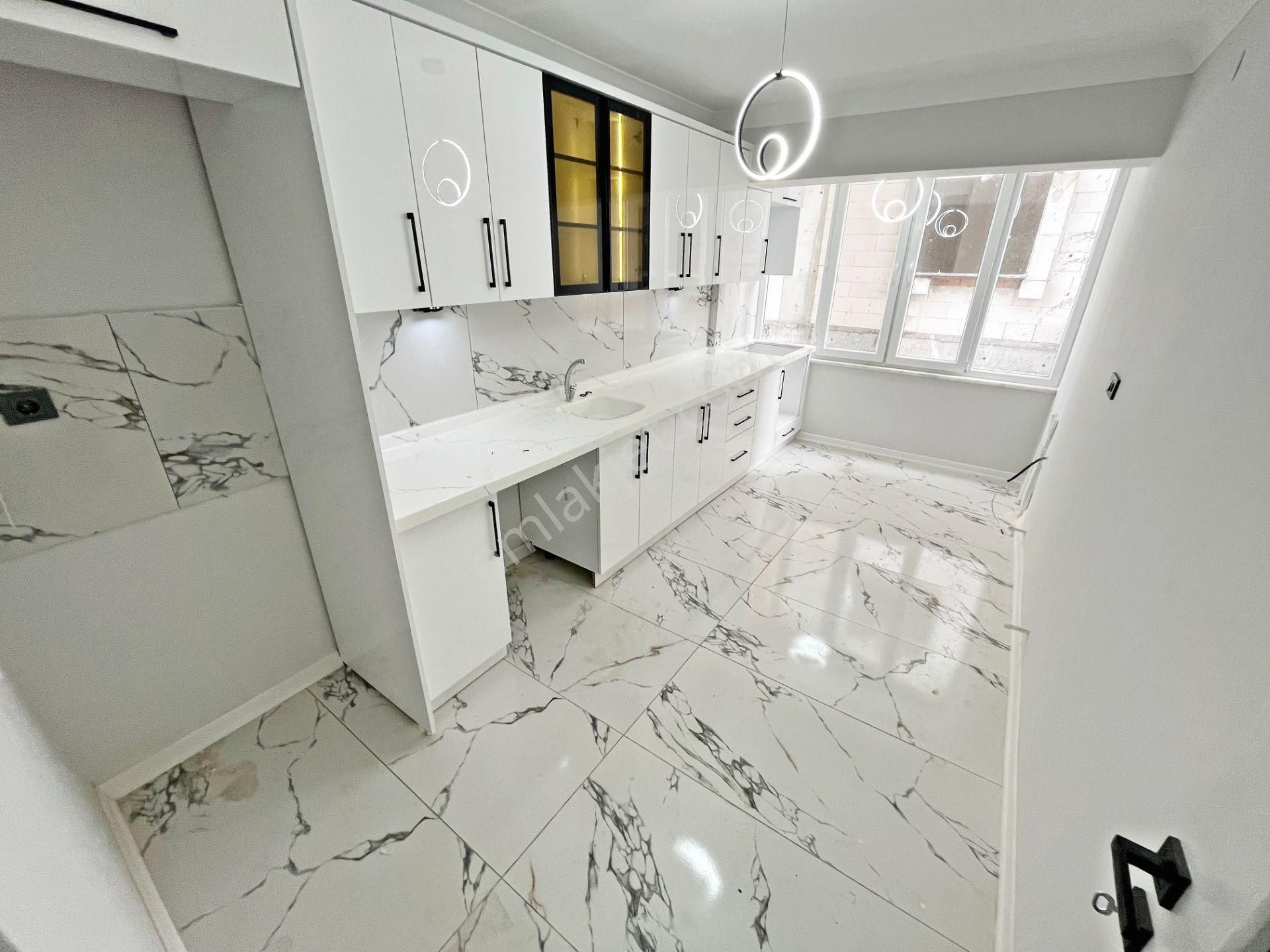 🔴güç'ten Akçay Merkezde İçi Full Yapılı Denize Yakın Fırsat 2+1 Satılık Daire - Görsel 14