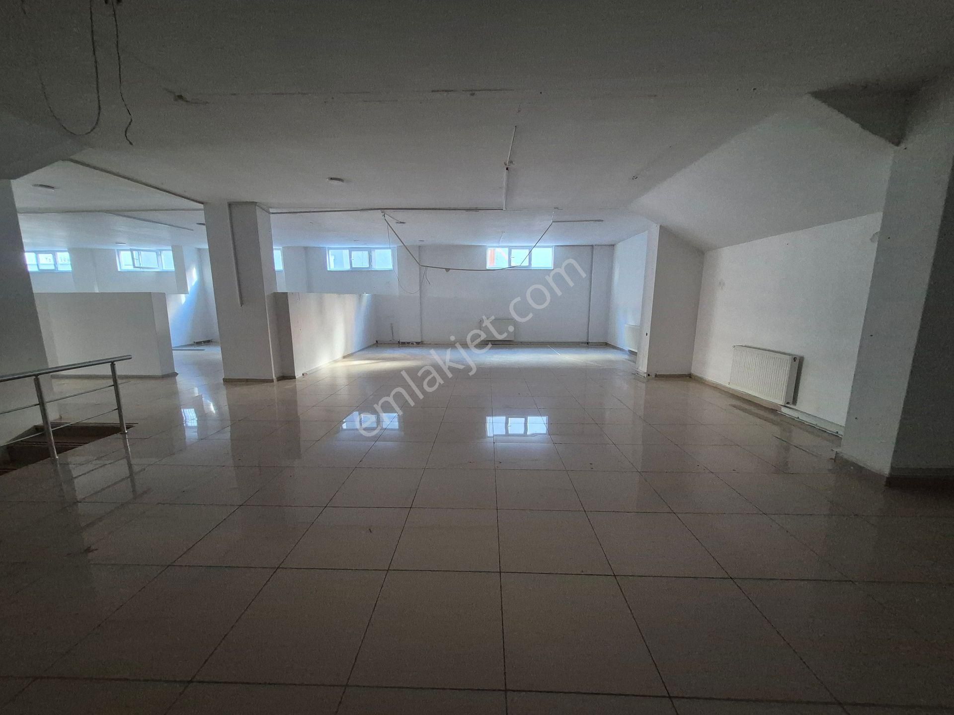 Canik Karşıyaka'da Caddeye Yakın Satılık 650 M2 Dubleks İşyeri - Görsel 24