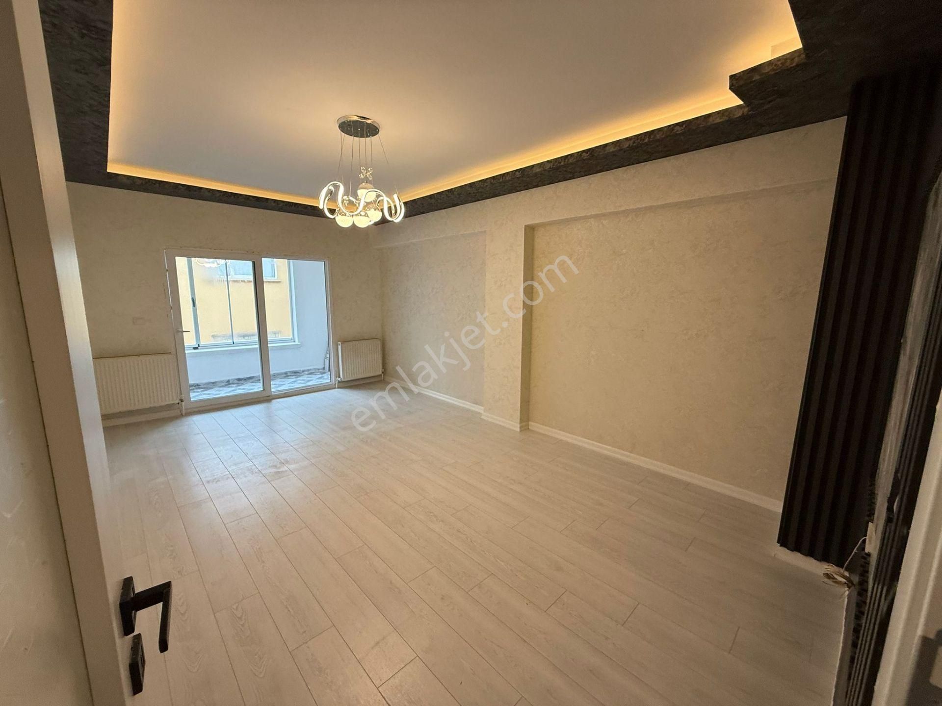 Bilgen Vatan'dan Fatih Cadde Üstü Bağımsız Salon İçi Megalüks Yapılı Orta Kat 3+1 Satılık Daire - Görsel 5