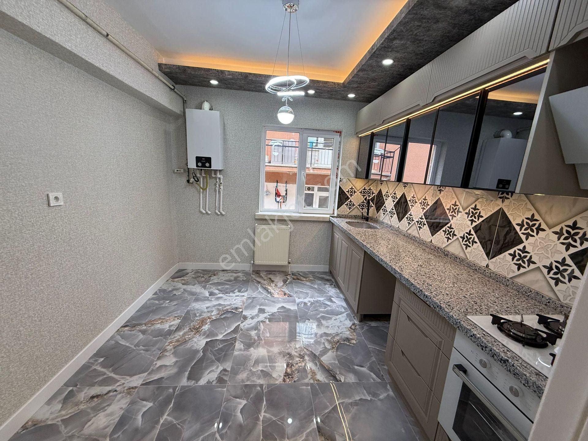 Bilgen Vatan'dan Fatih Cadde Üstü Bağımsız Salon İçi Megalüks Yapılı Orta Kat 3+1 Satılık Daire - Görsel 10