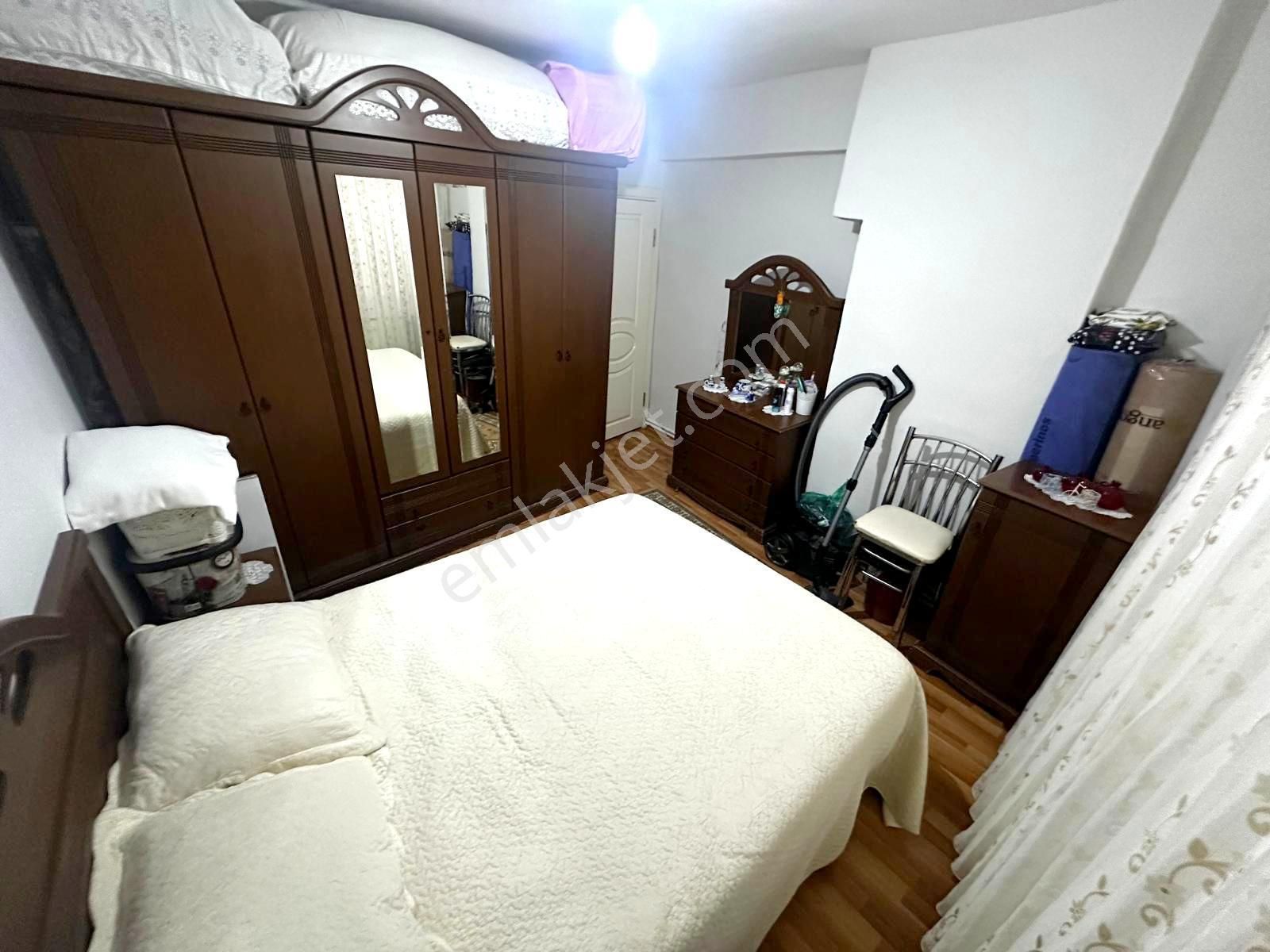 Tutar Dan Çobançeşme De 27 Yıllık 2+1 Hisseli Daire - Görsel 11