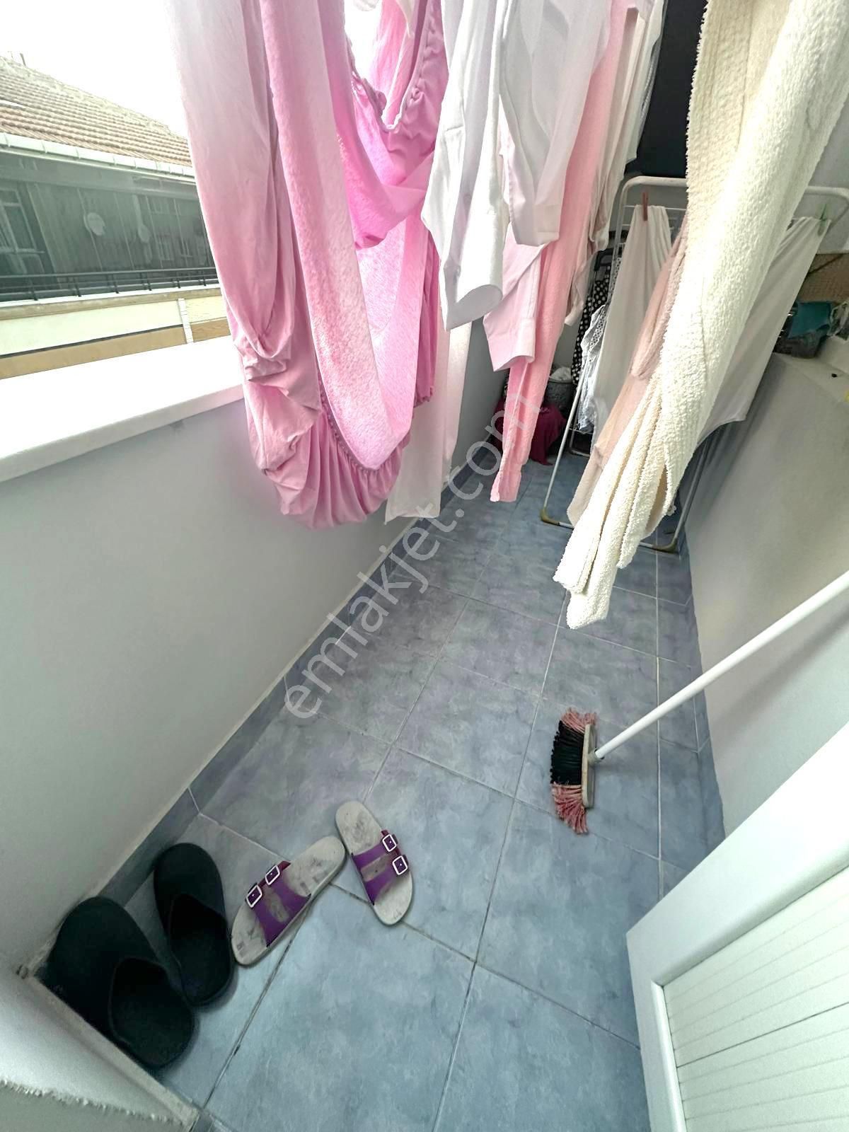 Tutar Dan Çobançeşme De 27 Yıllık 2+1 Hisseli Daire - Görsel 19