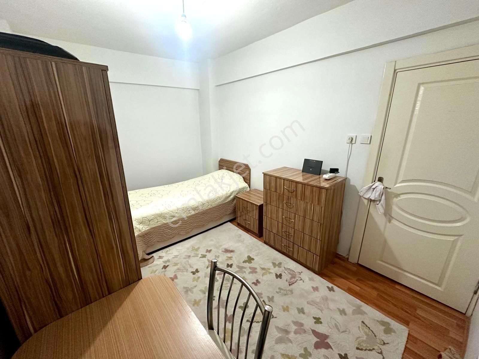 Tutar Dan Çobançeşme De 27 Yıllık 2+1 Hisseli Daire - Görsel 10