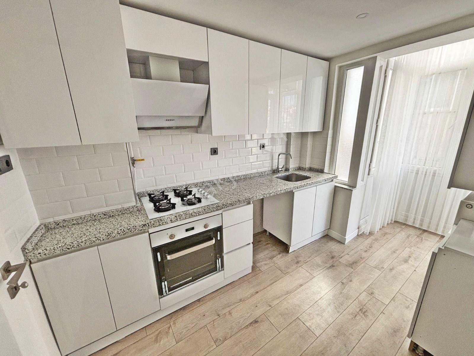 Mükemmel Lokasyon!!! Etlik Şehir Hastanesi Karşısında 1.katta Süper Lüx Satılık 3+1 Bağımsız Salon - Görsel 3