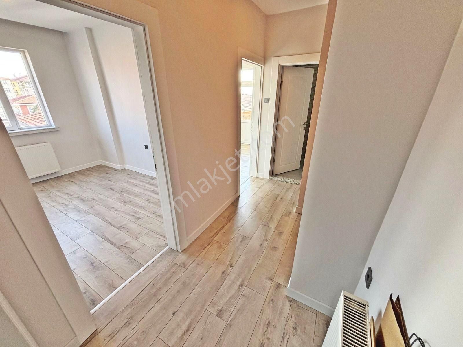 Mükemmel Lokasyon!!! Etlik Şehir Hastanesi Karşısında 1.katta Süper Lüx Satılık 3+1 Bağımsız Salon - Görsel 4